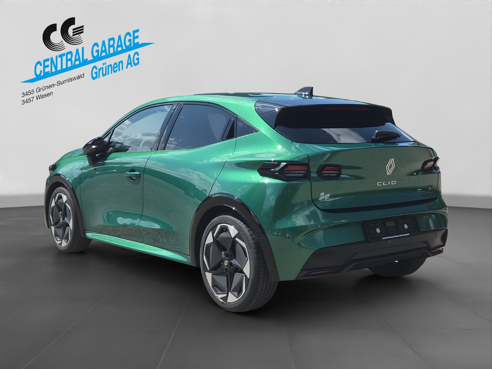 RENAULT Clio 1.8 E-Tech Techno-image-2