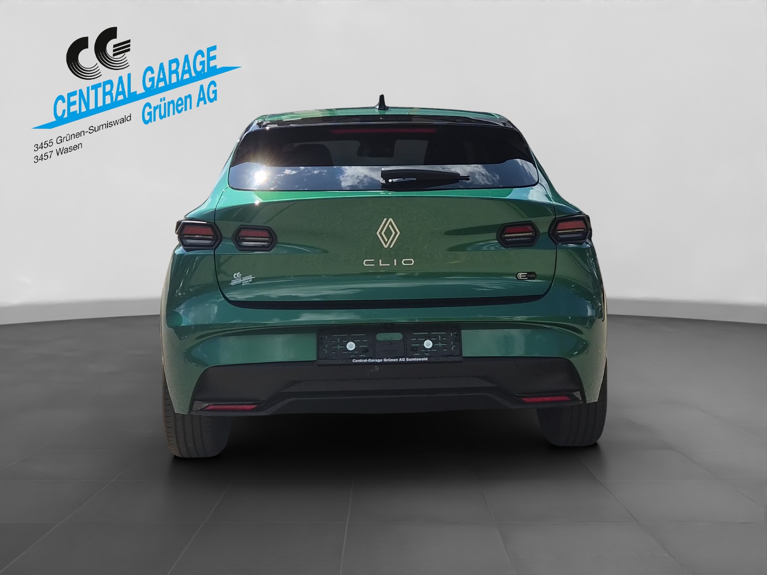 RENAULT Clio 1.8 E-Tech Techno-image-3