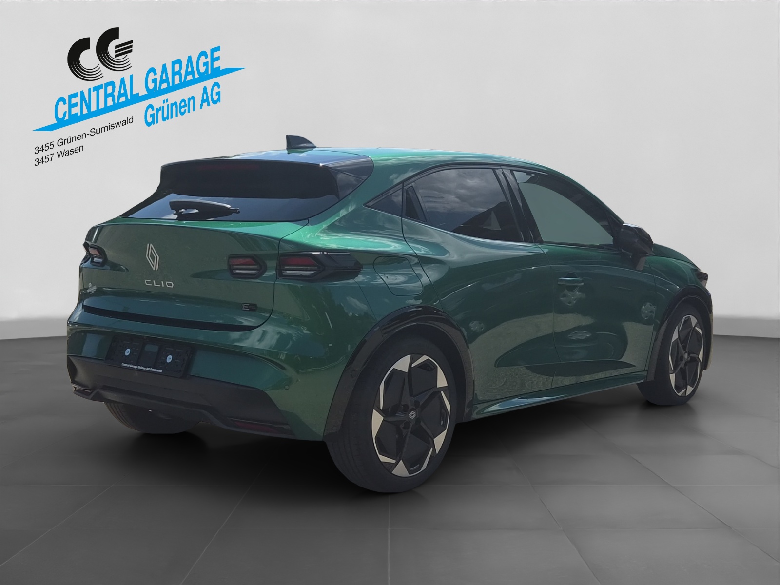 RENAULT Clio 1.8 E-Tech Techno-image-4
