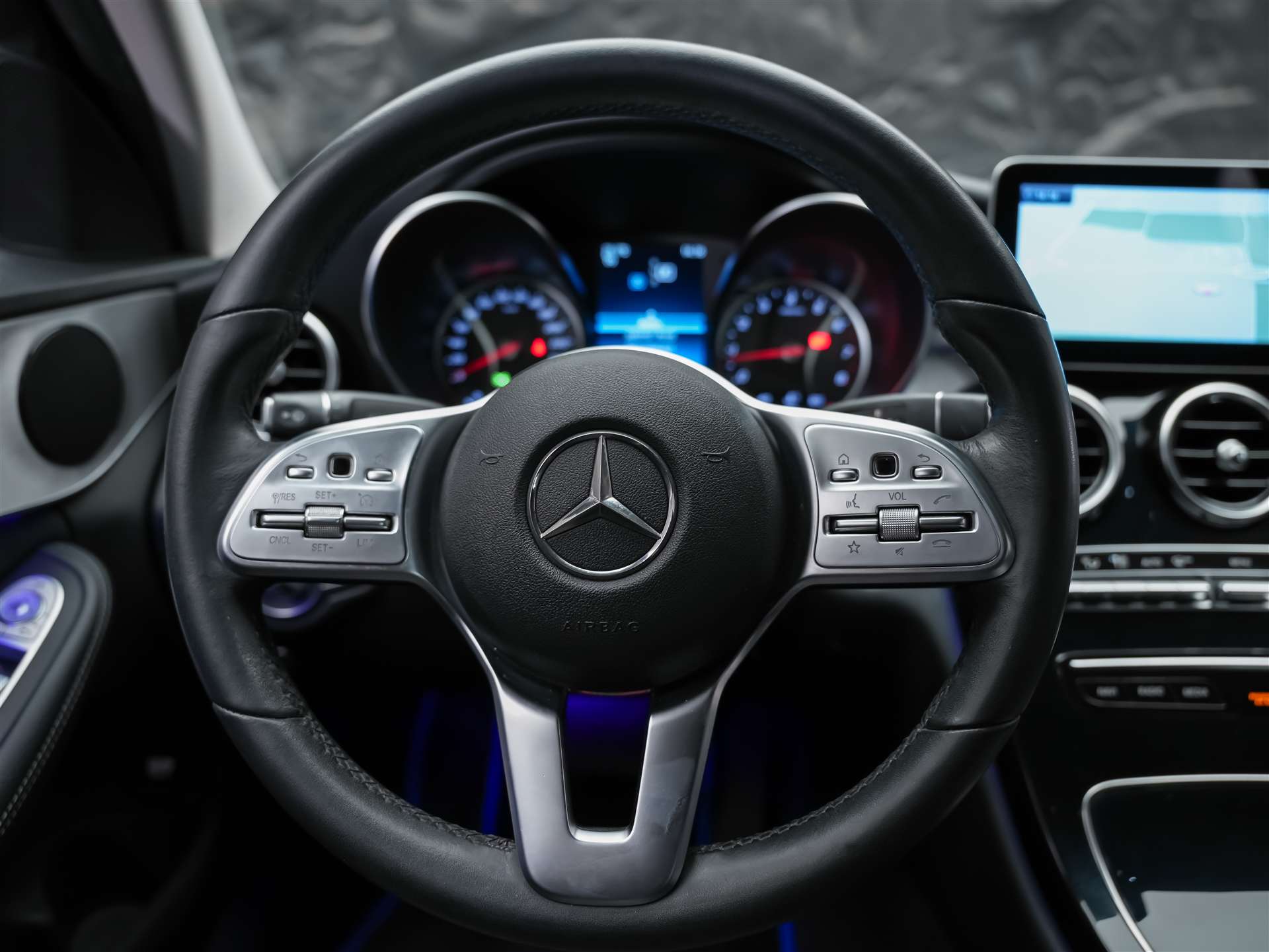 MERCEDES-BENZ C 300 Avantgarde 9G-Tronic *Sitzheizung*Rückfahrkamera*Multibeam LED Scheinwerfer*-image-26