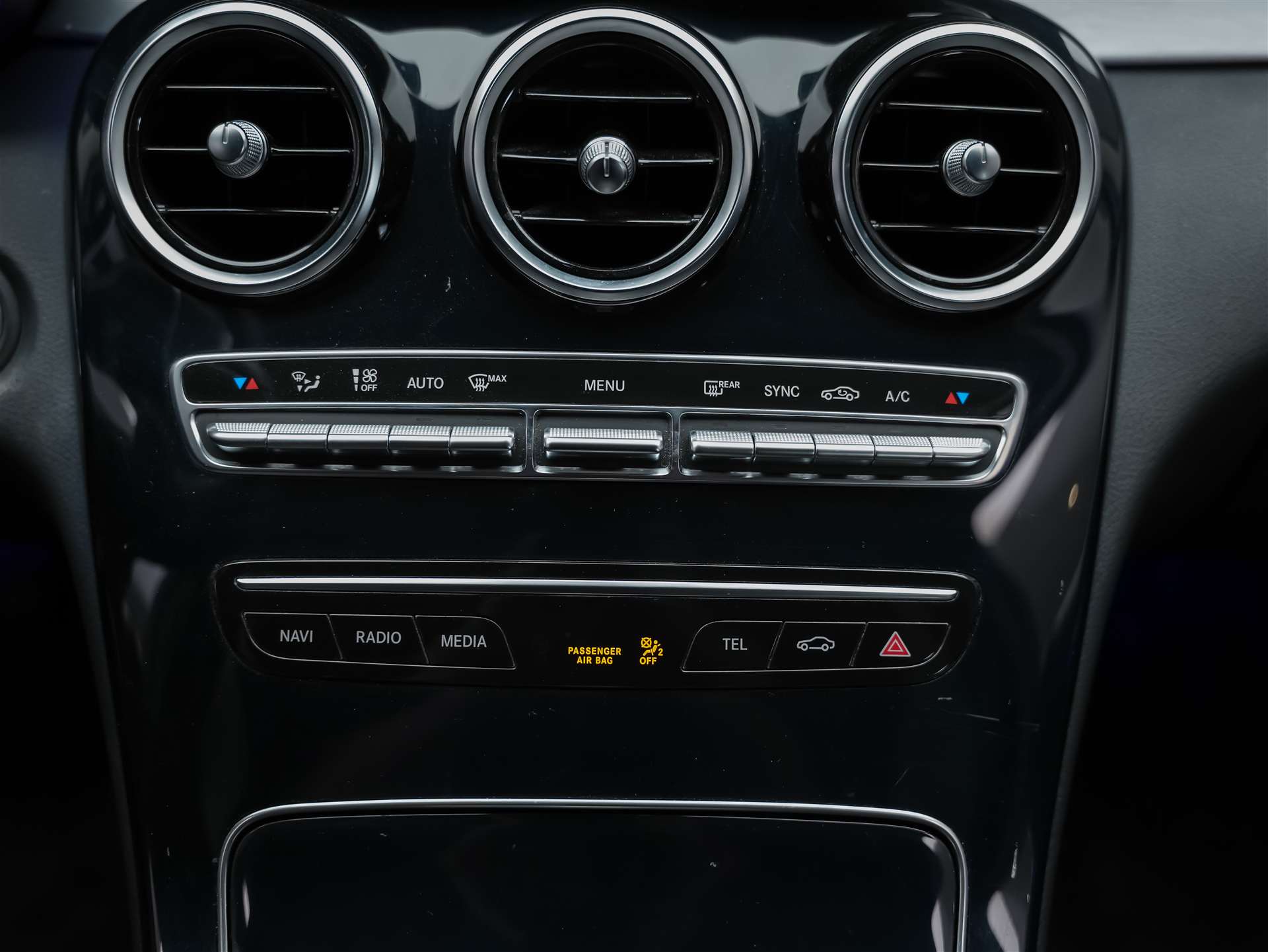 MERCEDES-BENZ C 300 Avantgarde 9G-Tronic *Sitzheizung*Rückfahrkamera*Multibeam LED Scheinwerfer*-image-20