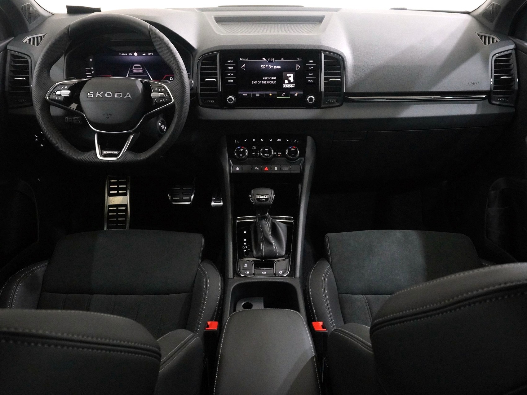 SKODA Karoq 2.0 TSI SportLine DSG 4x4-image-11