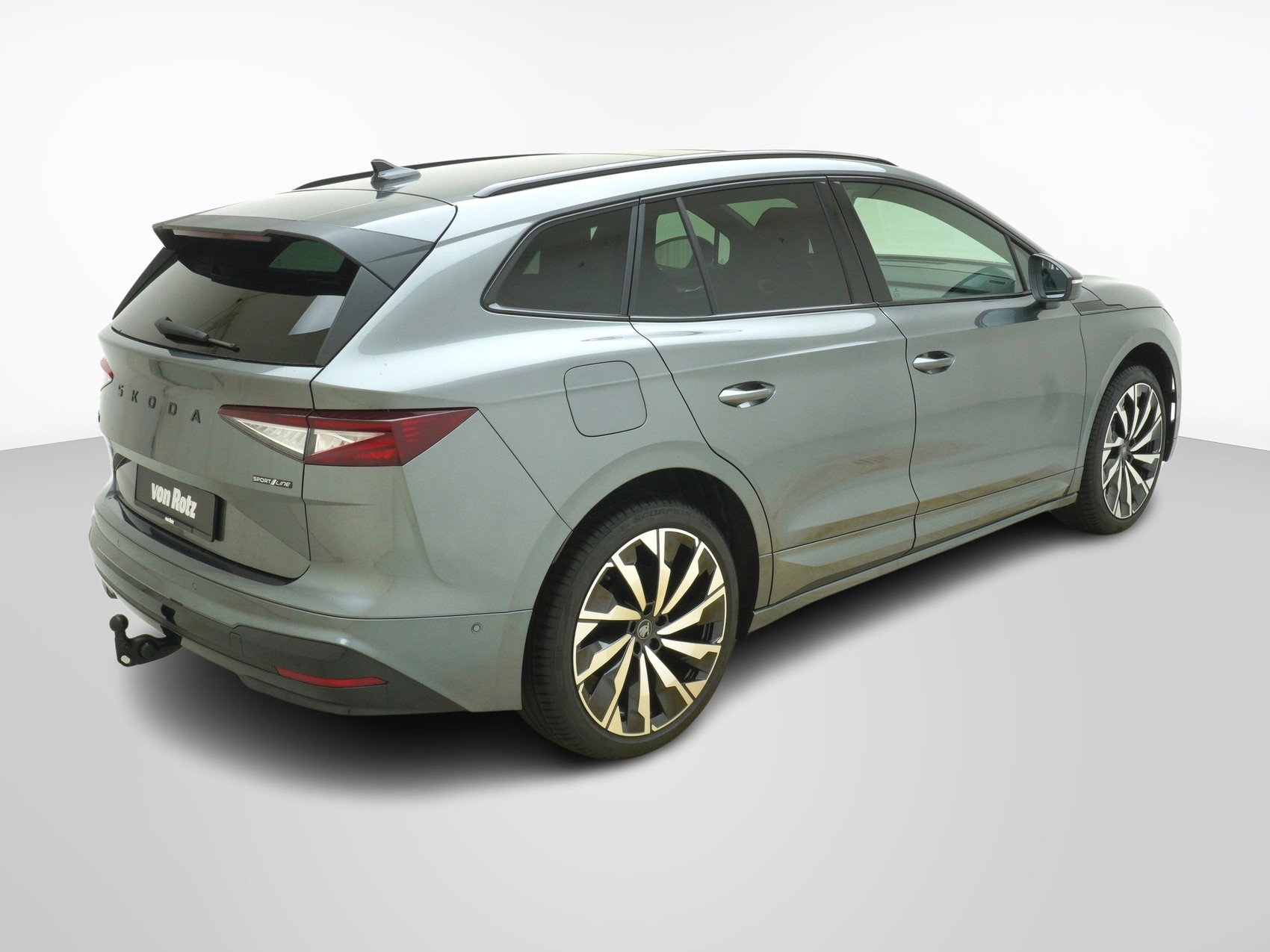 SKODA Enyaq iV 85x SportLine MAXX-image-4