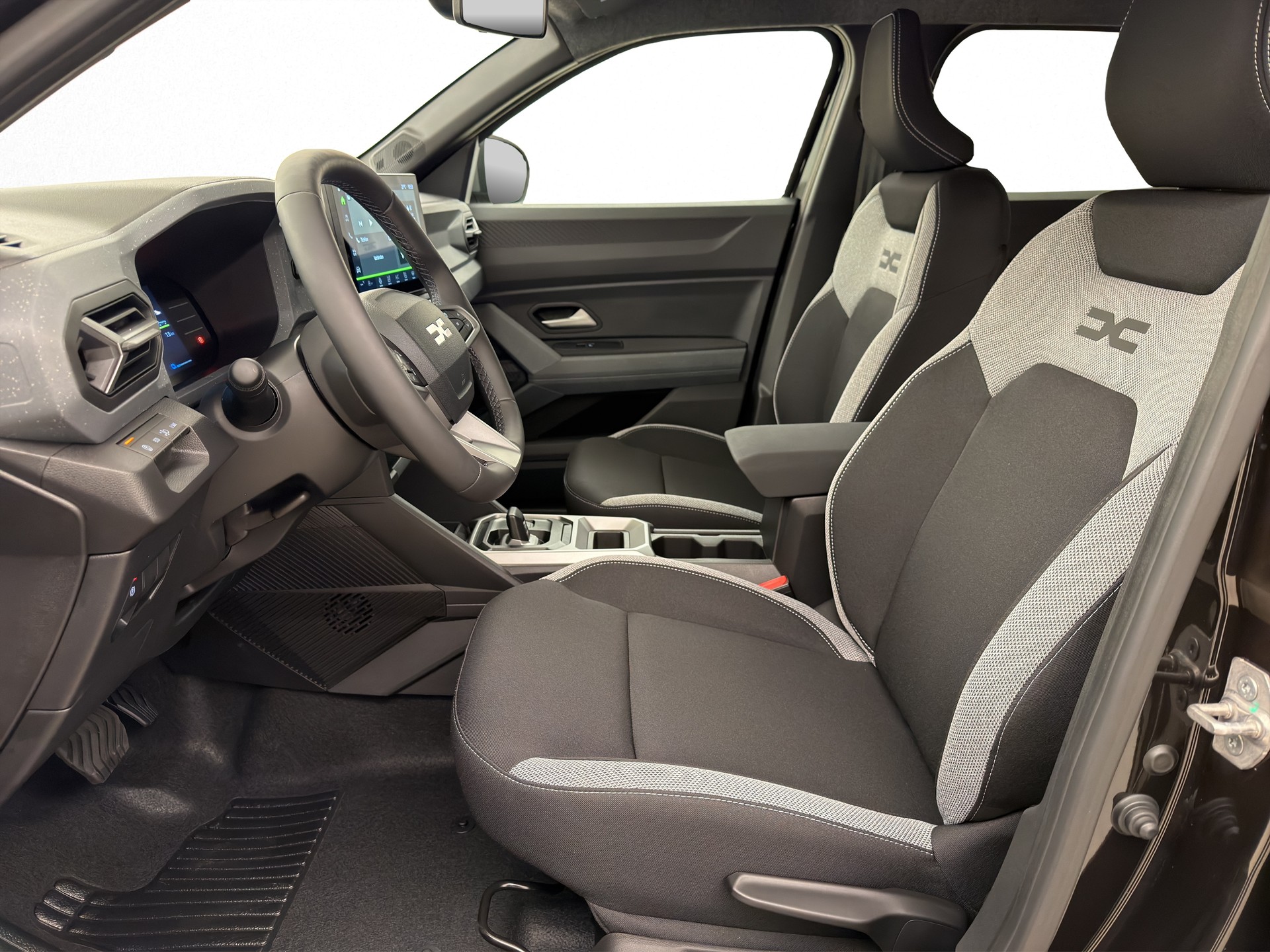 DACIA Duster 1.8 Hybrid Journey-image-6