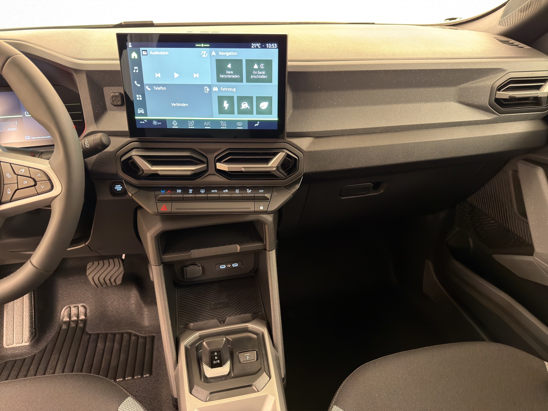 DACIA Duster 1.8 Hybrid Journey-image-9