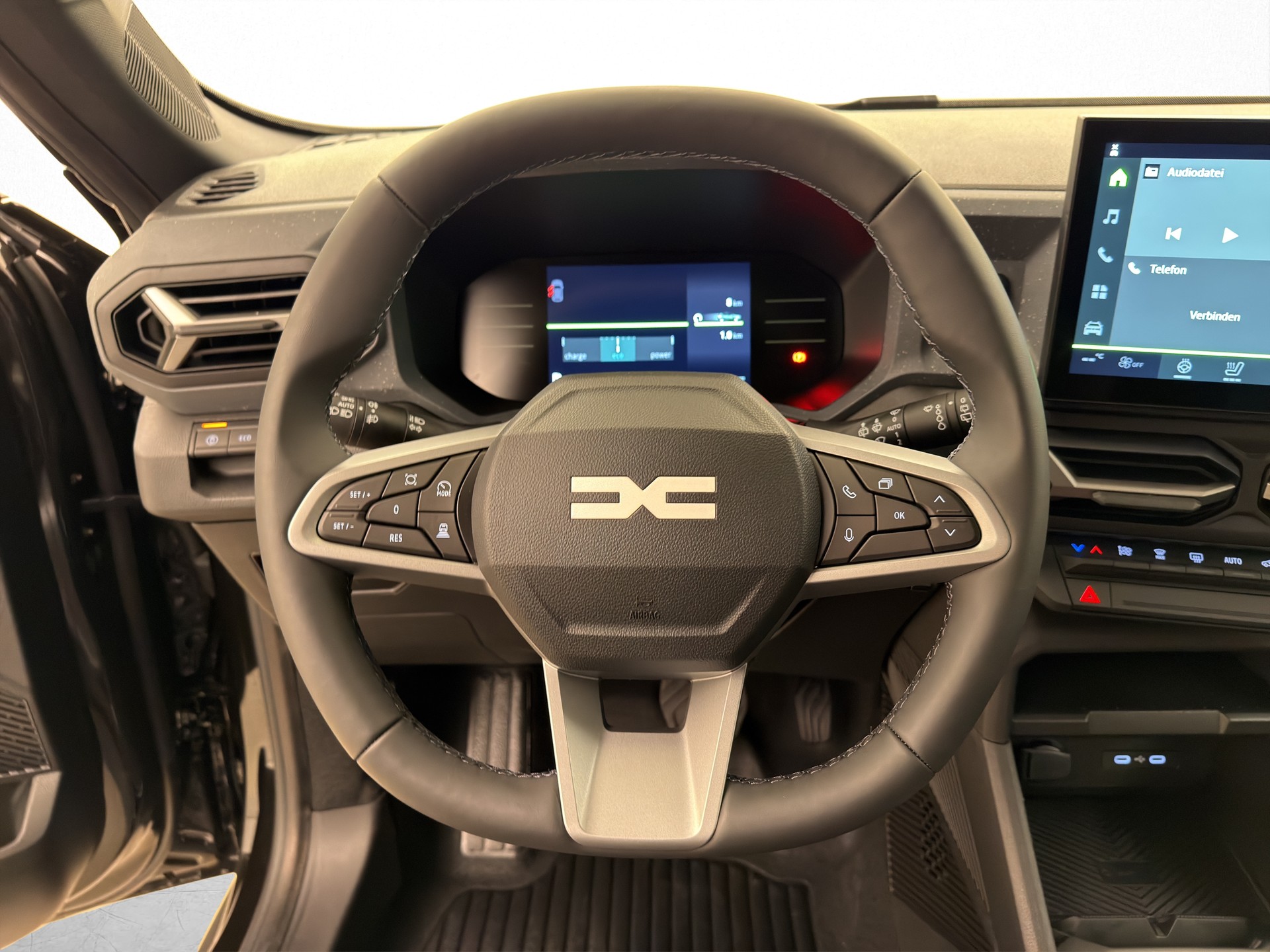 DACIA Duster 1.8 Hybrid Journey-image-7