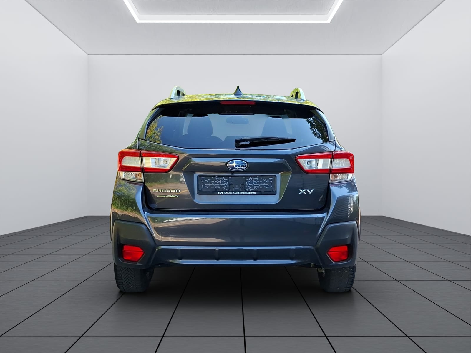 SUBARU XV 2.0 Luxury AWD Lineartronic-image-4