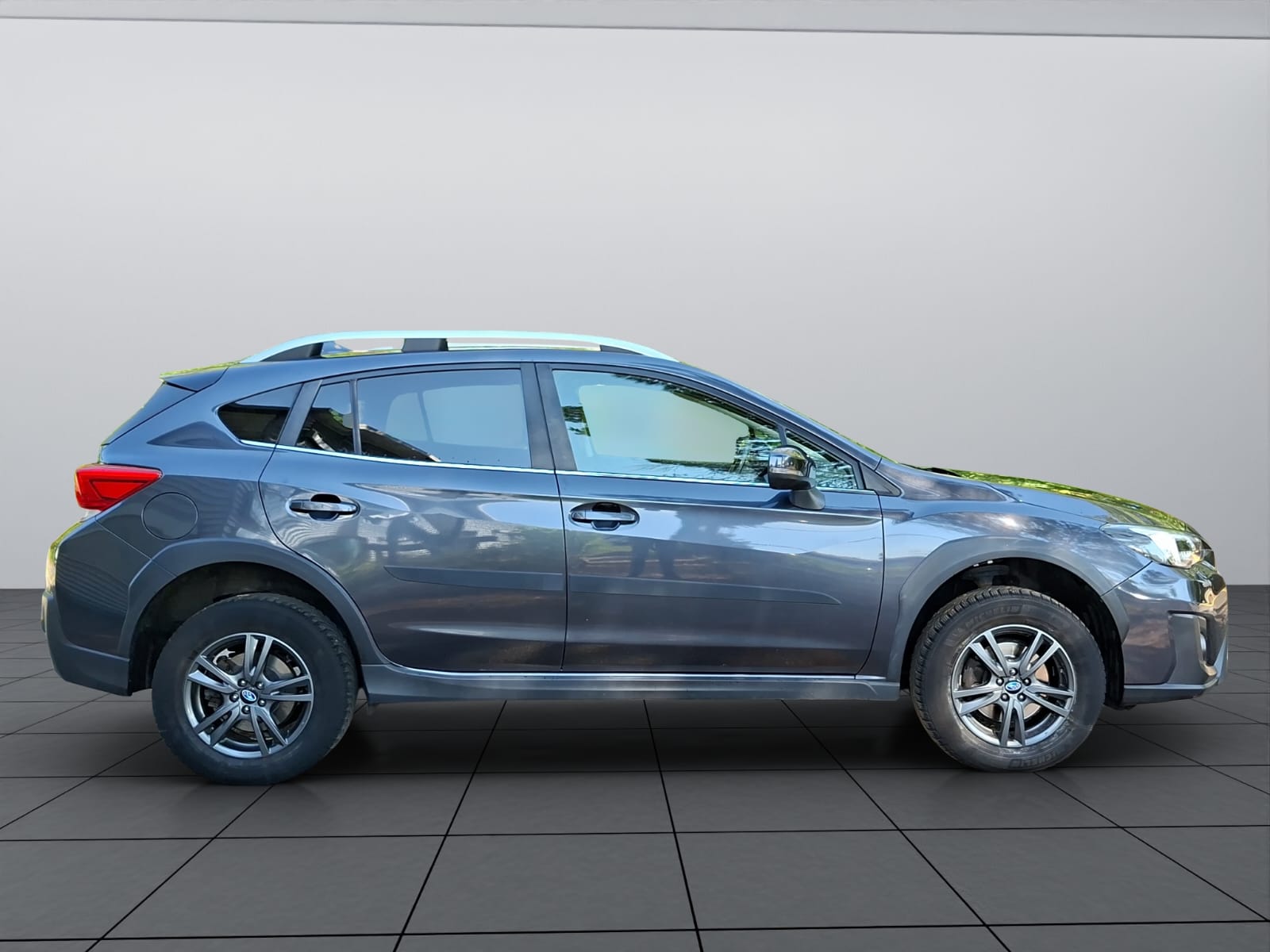 SUBARU XV 2.0 Luxury AWD Lineartronic-image-7