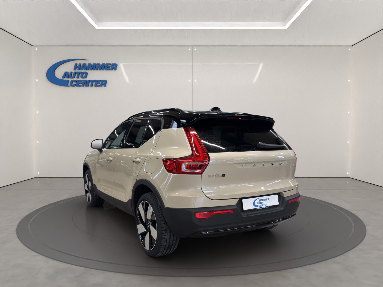 VOLVO EX40 Twin Ultra AWD-image-2