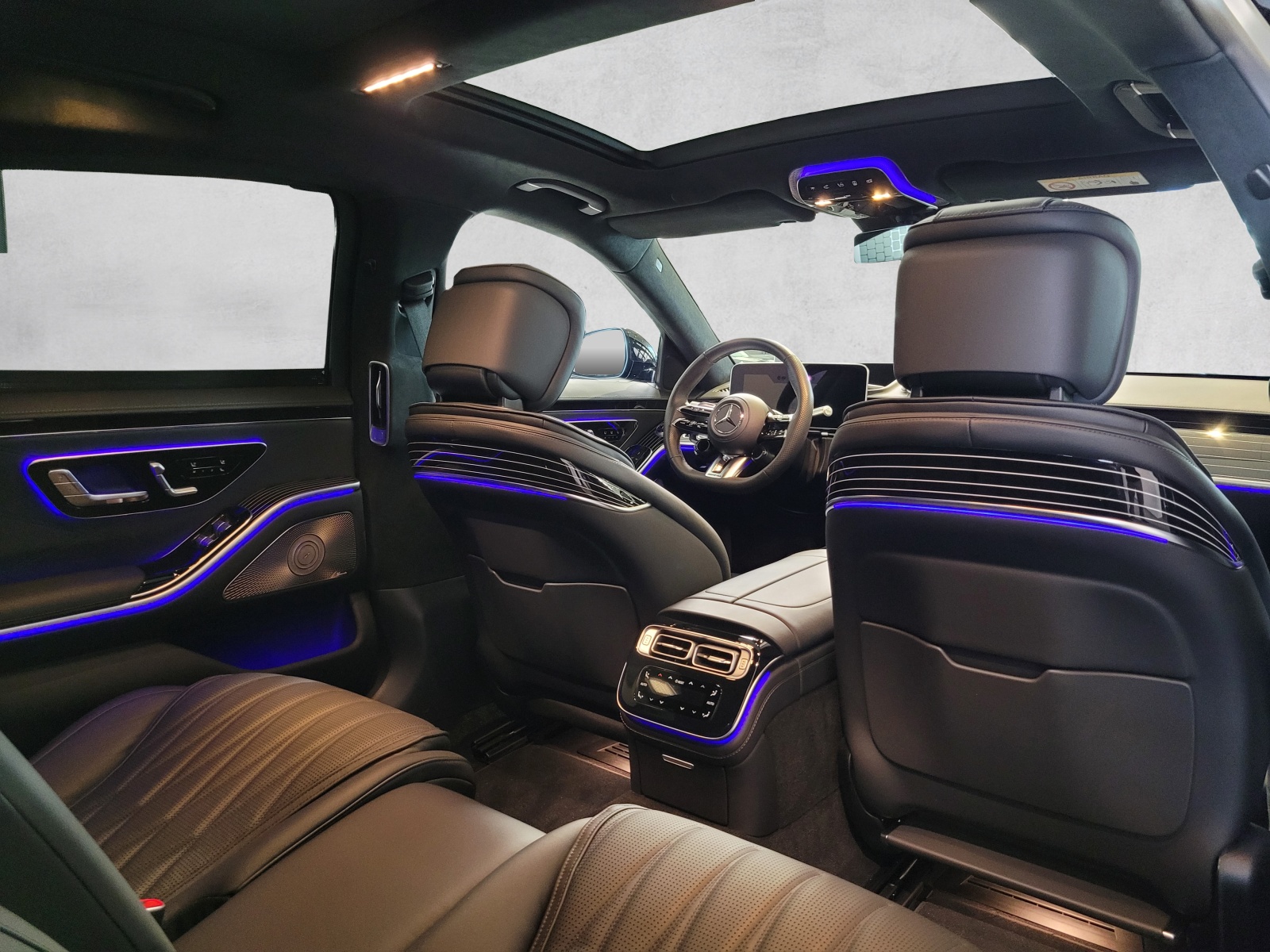MERCEDES-BENZ S 63 AMG E Performance 4Matic-image-7