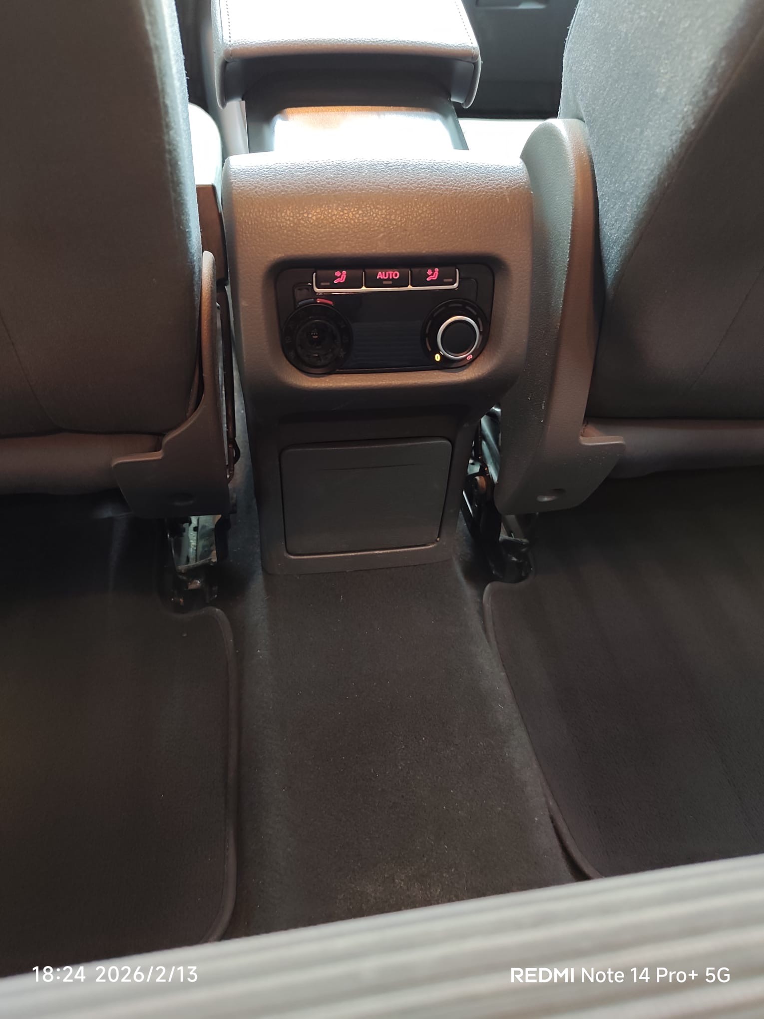 SEAT Alhambra 2.0 TDI Reference Eco DSG-image-6