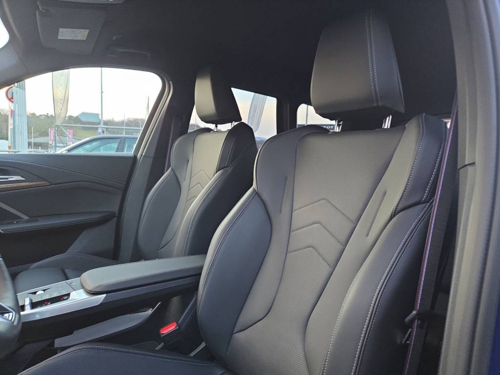 BMW X1 xDrive 23i 48V M Sport Pro-image-10