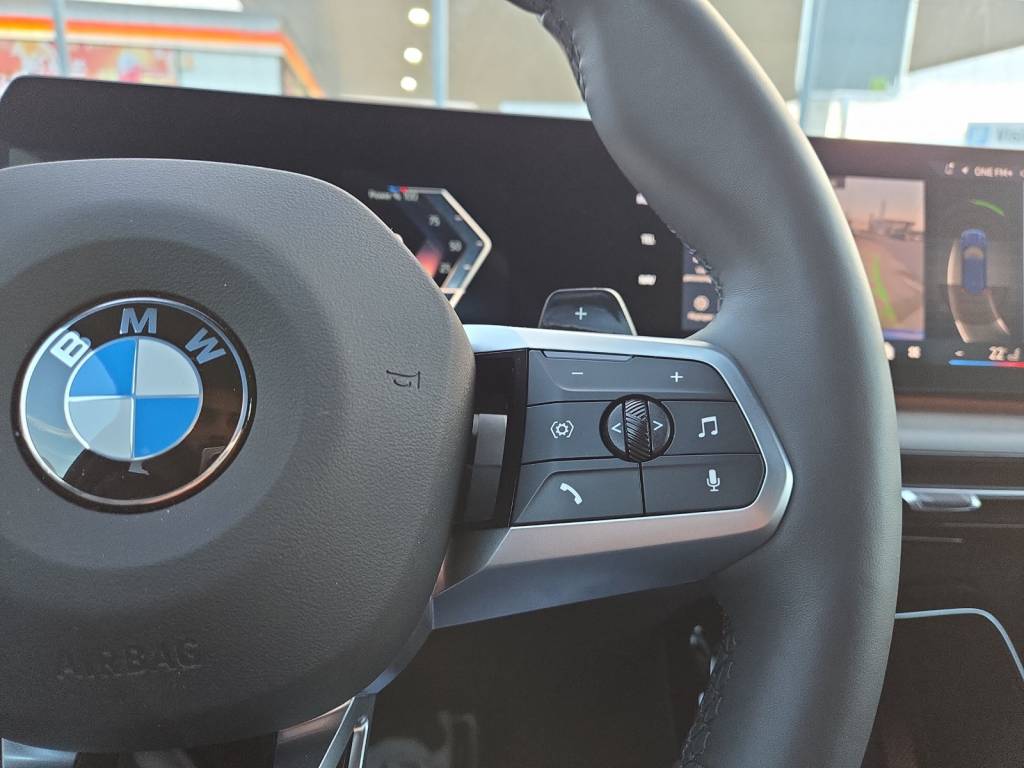 BMW X1 xDrive 23i 48V M Sport Pro-image-15