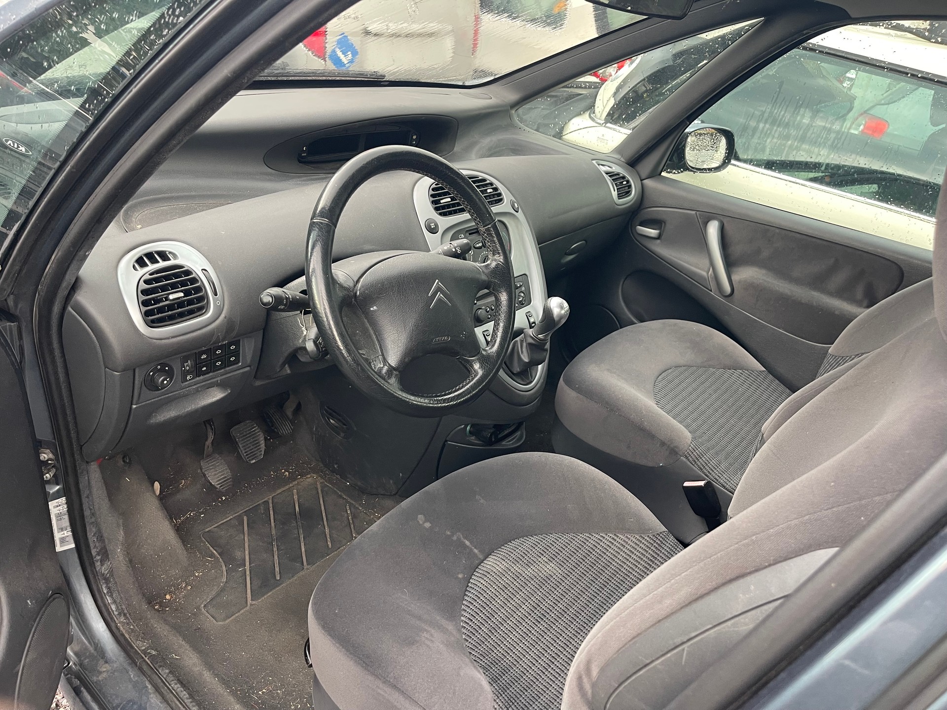 CITROEN Xsara Picasso 1.6HDi (X)-image-9