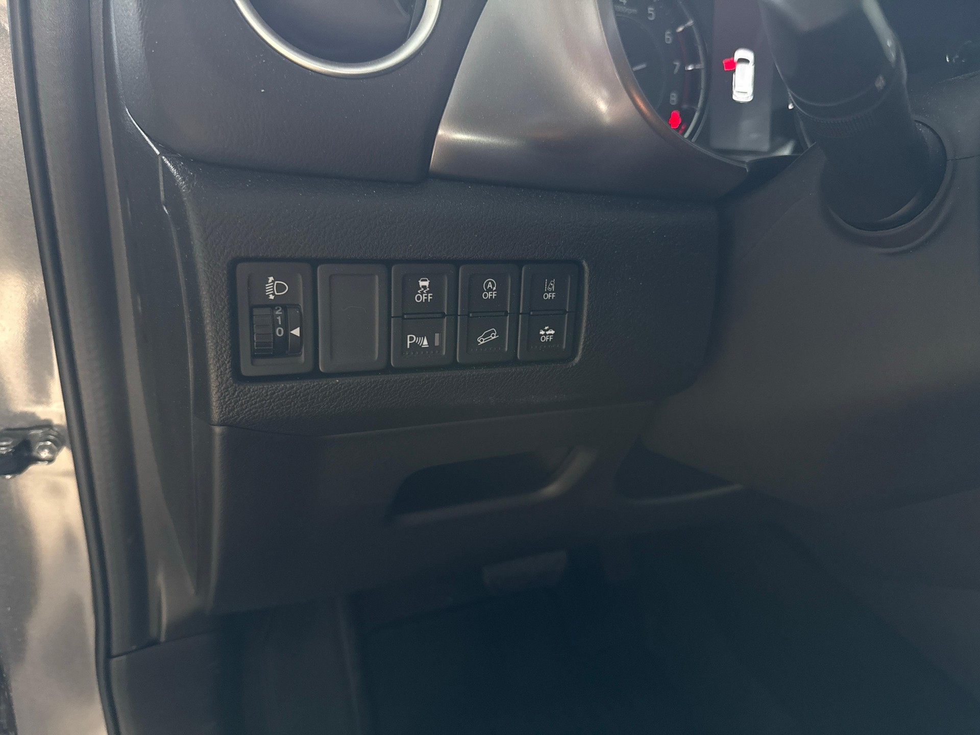 SUZUKI Vitara 1.4 T Compact+ Hybrid 4x4-image-16