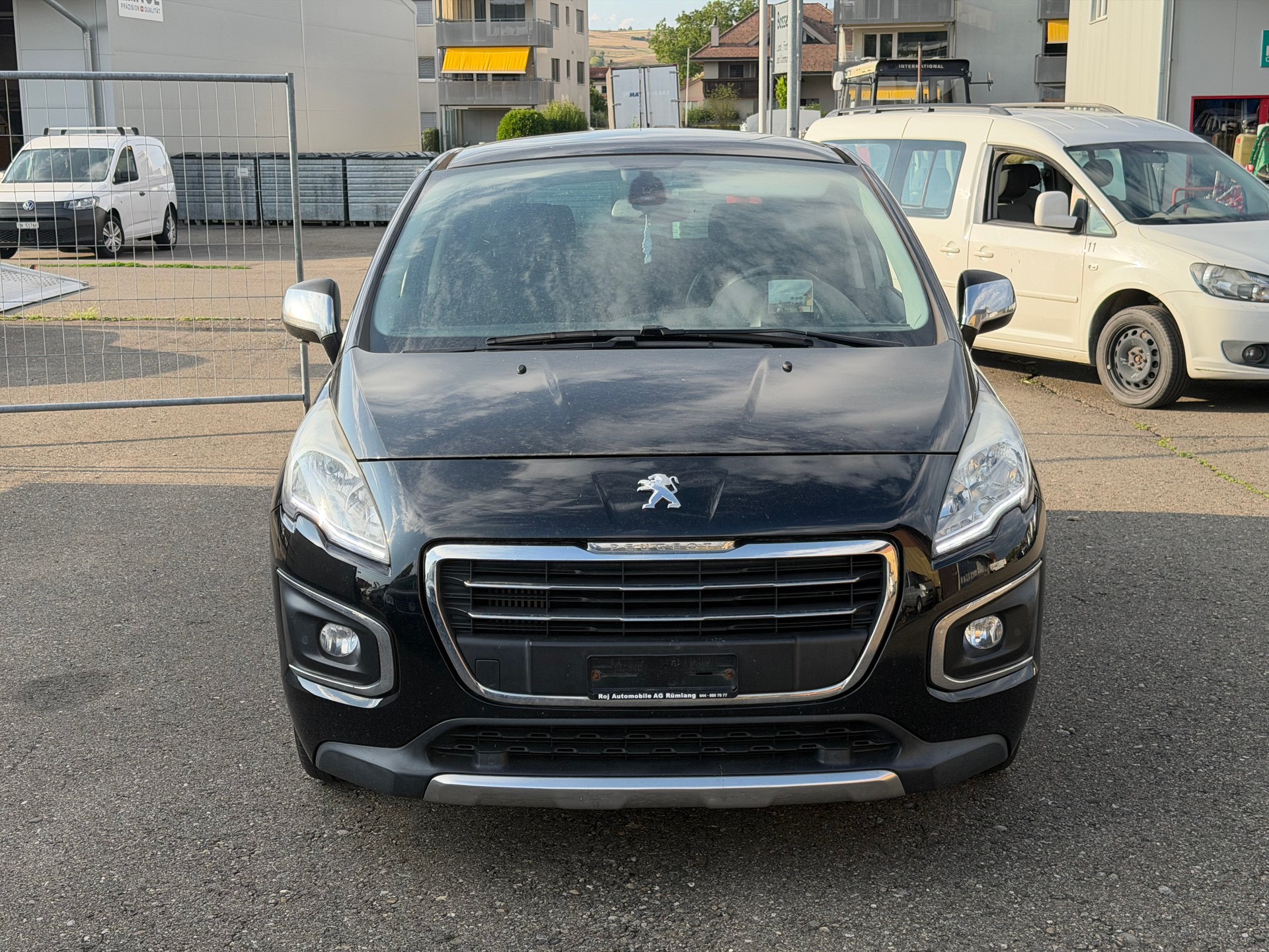 PEUGEOT 3008 1.6 16V T Platinum-image-1