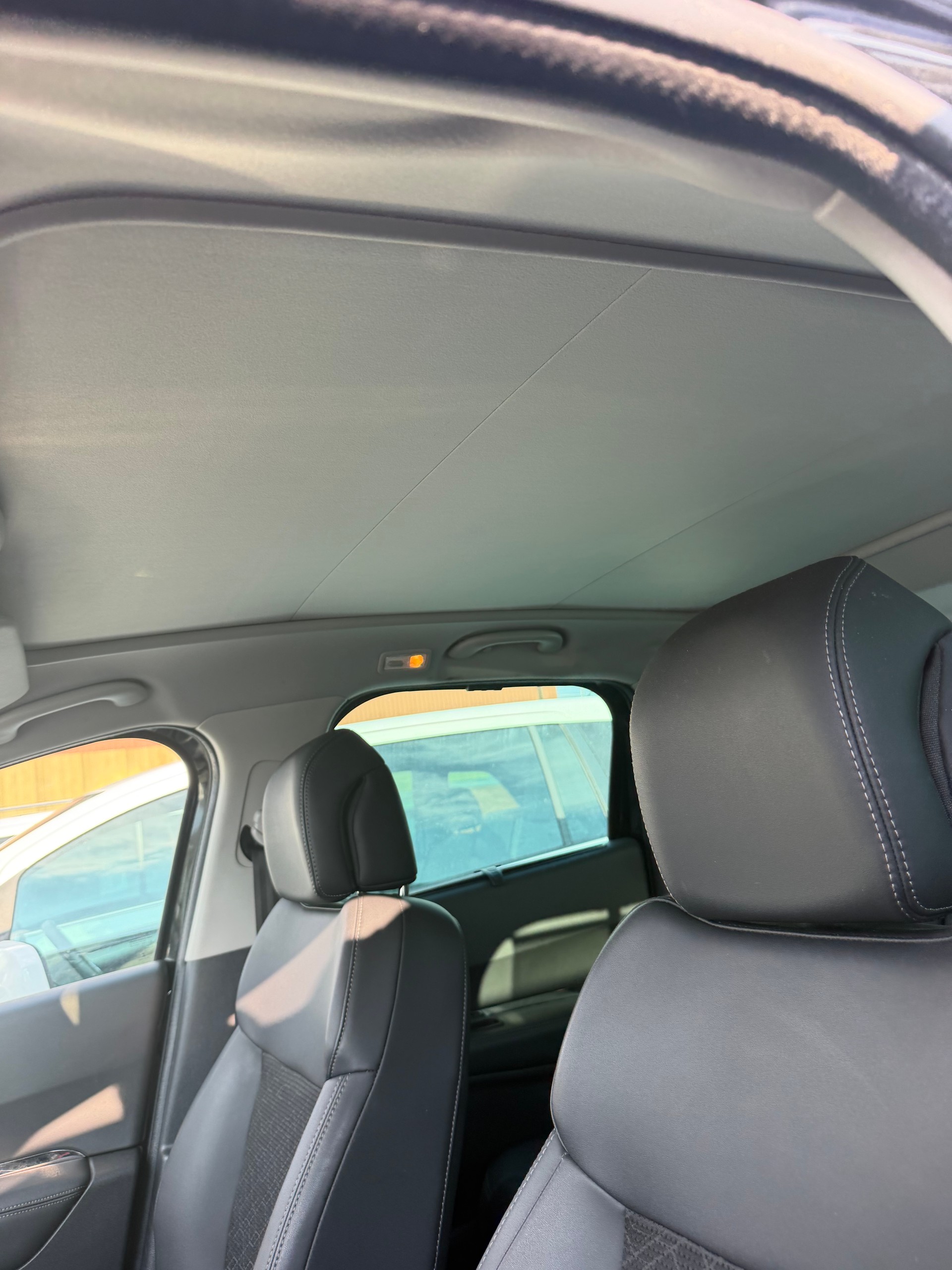 PEUGEOT 3008 1.6 16V T Platinum-image-12