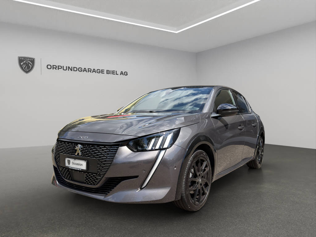 PEUGEOT 208 1.2 PureTech 130 GT-image-0