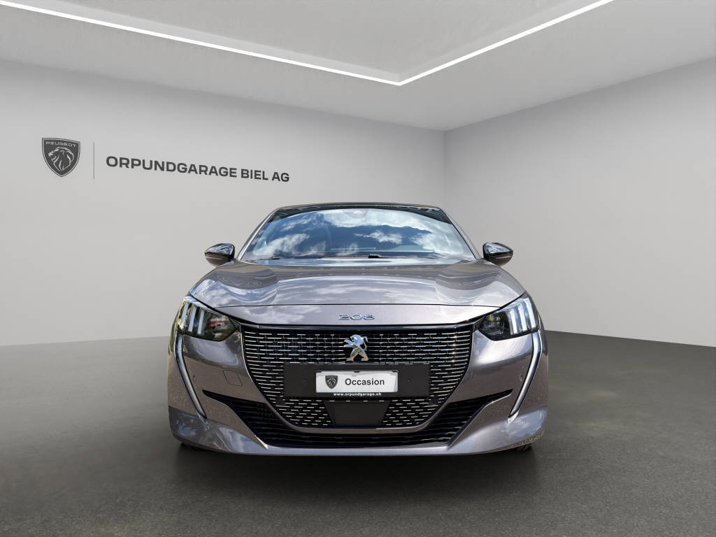PEUGEOT 208 1.2 PureTech 130 GT-image-1