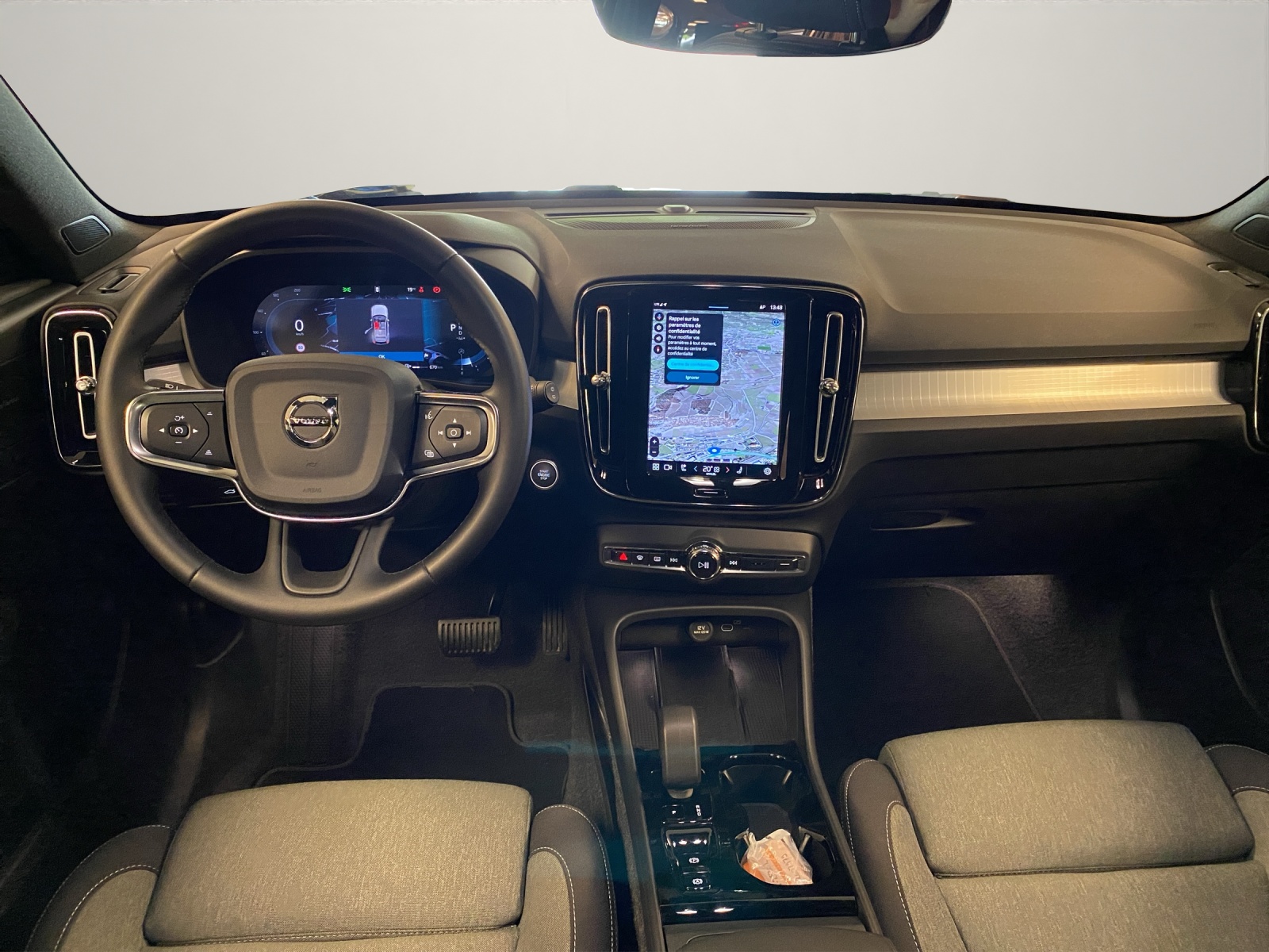 Image VOLVO XC40 XC40 2.0 B4 MH Plus Dark