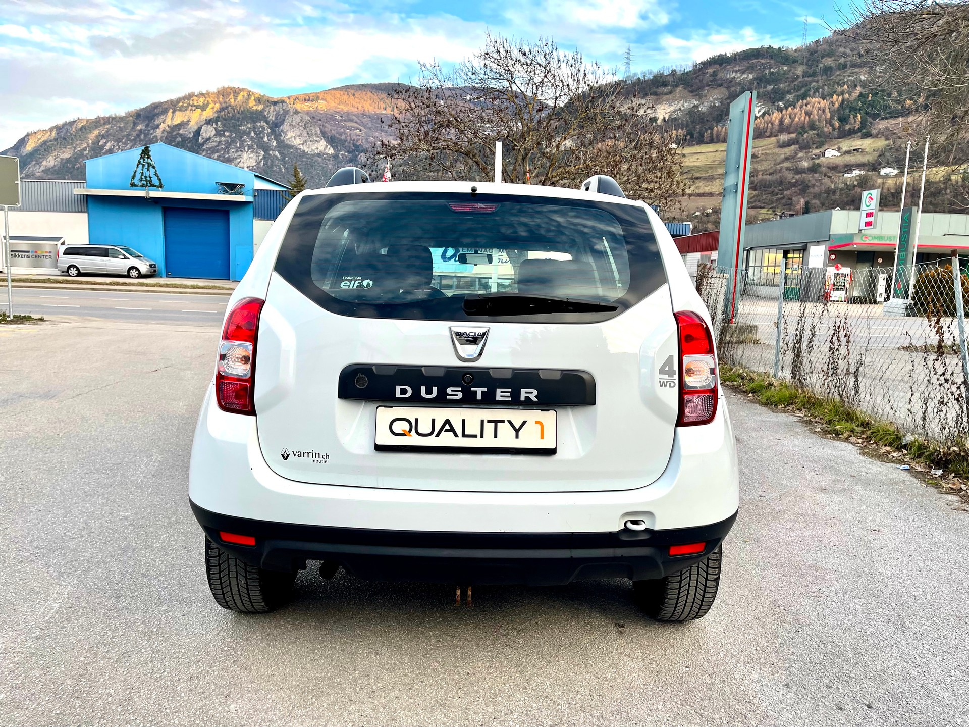 DACIA Duster 1.2 T Privilège 4x4-image-21