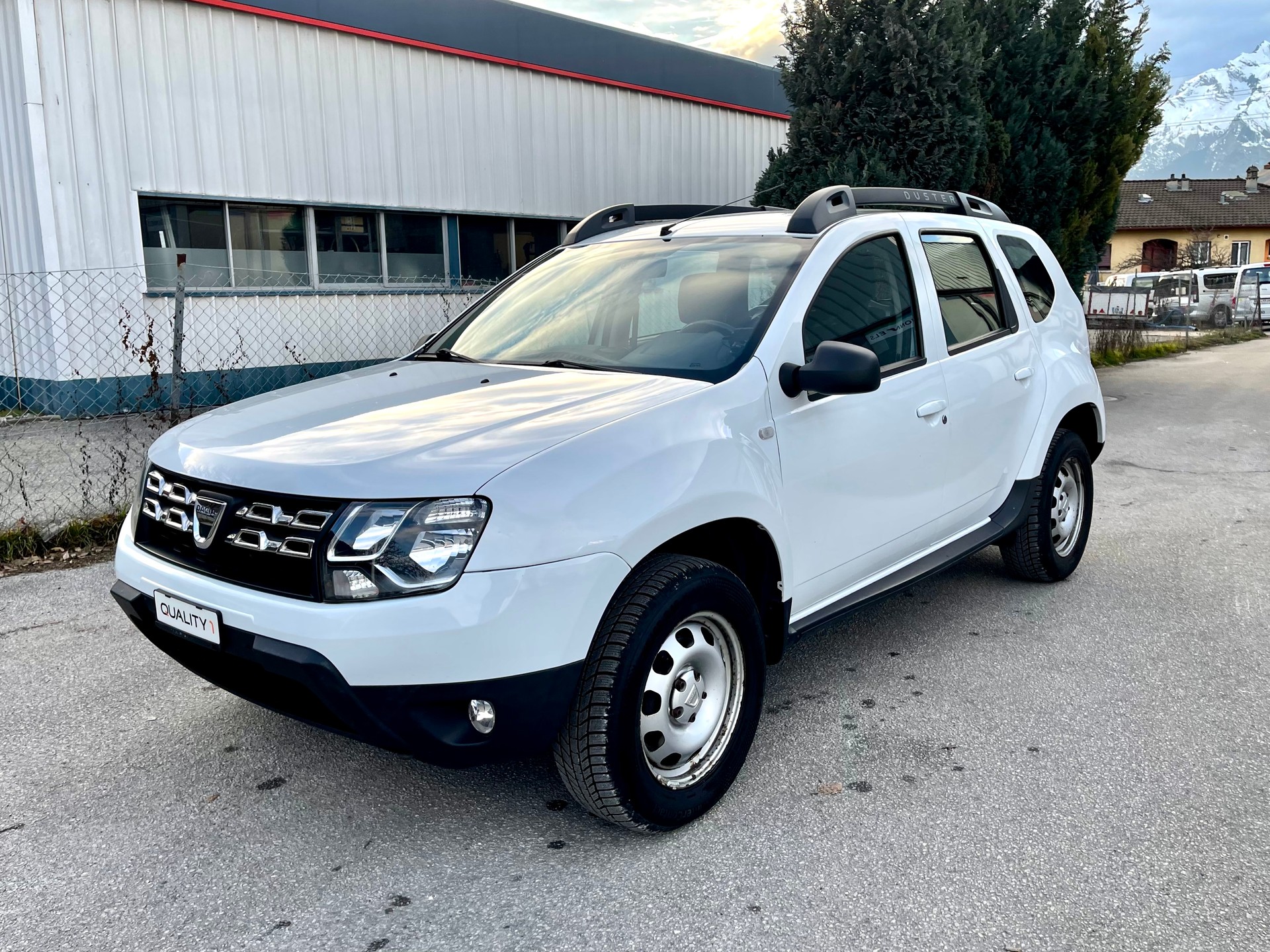 DACIA Duster 1.2 T Privilège 4x4-image-22