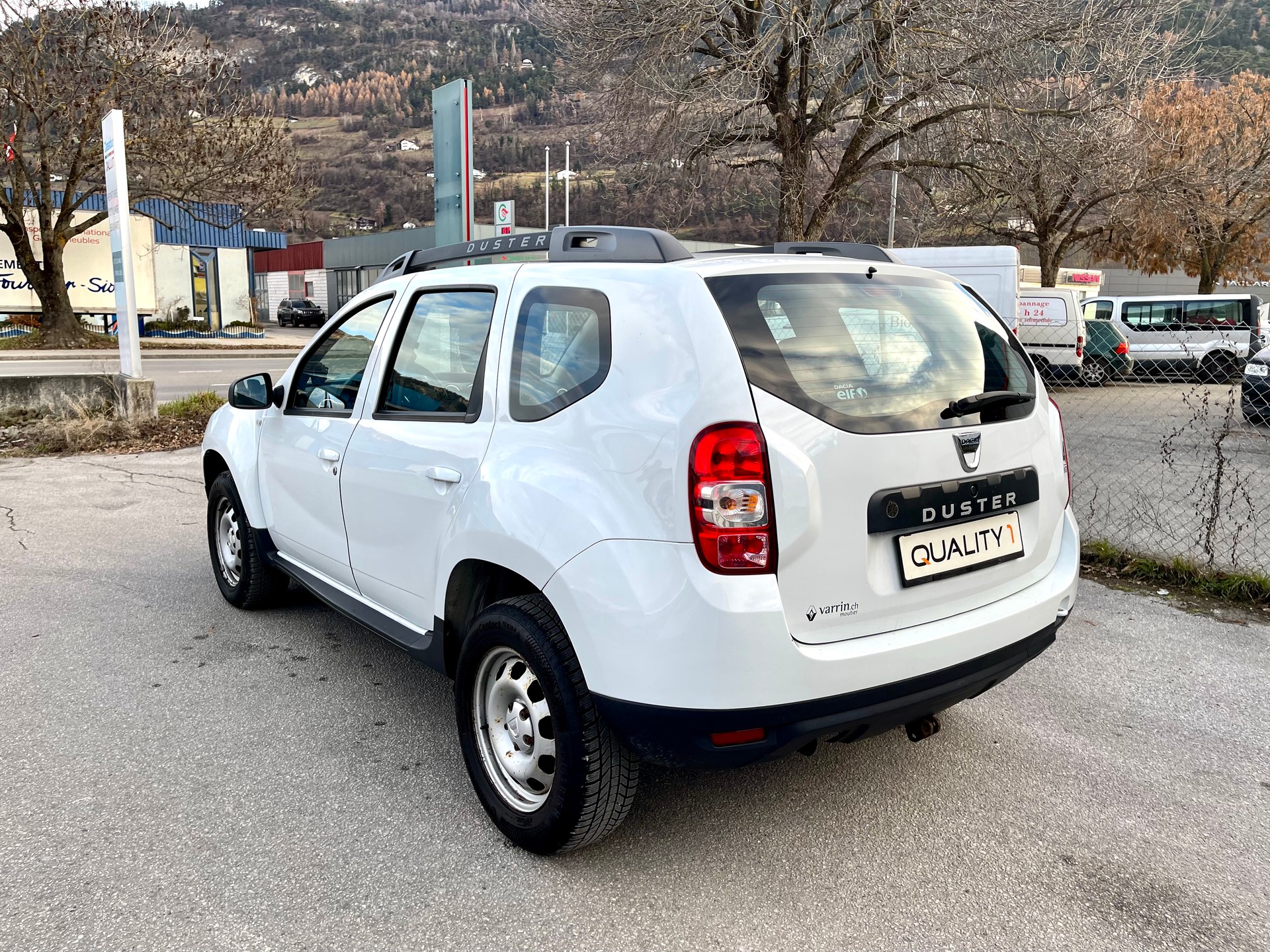 DACIA Duster 1.2 T Privilège 4x4-image-4