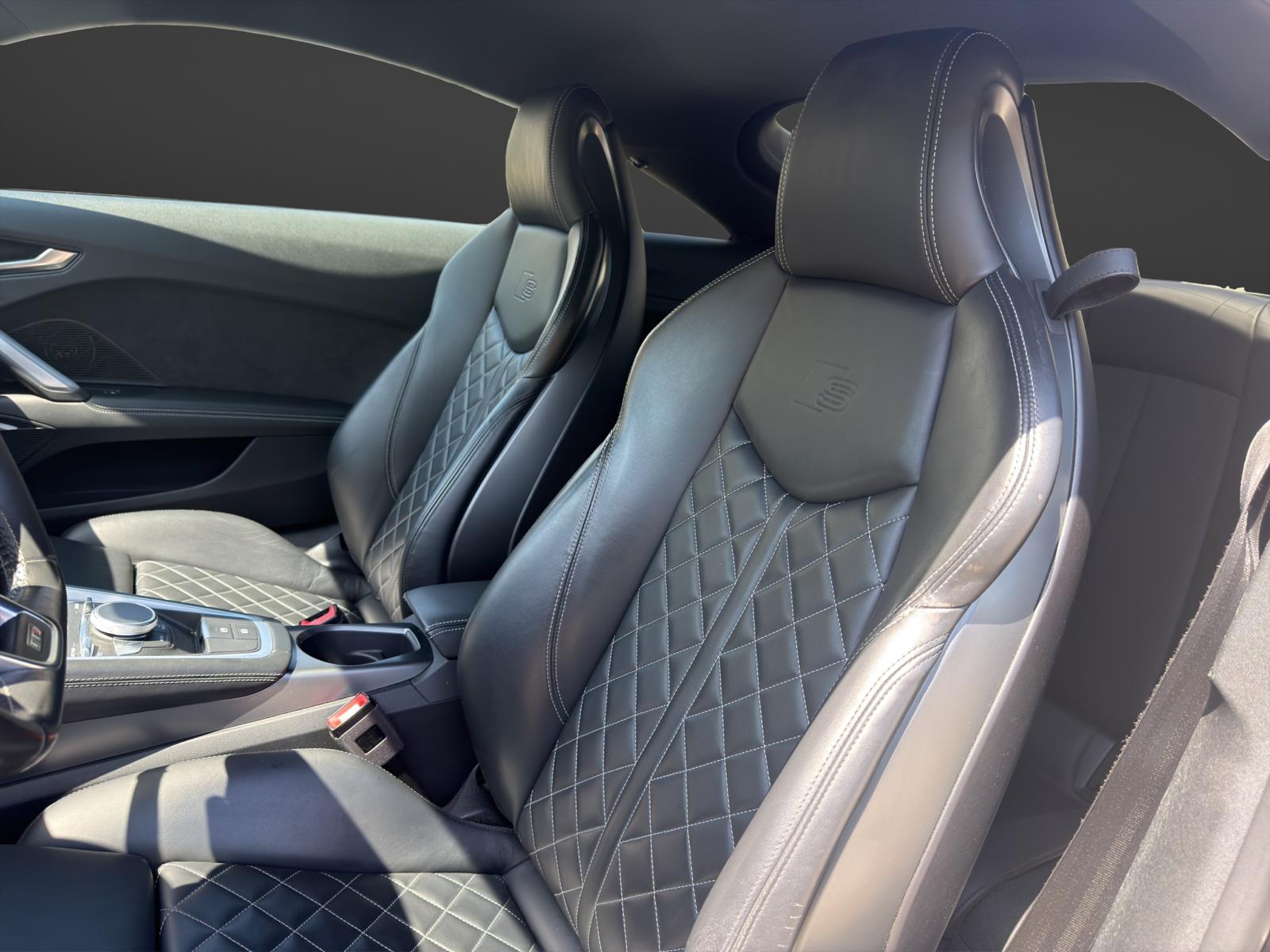 AUDI TTS Coupé 2.0 TFSI quattro S-tronic-image-9