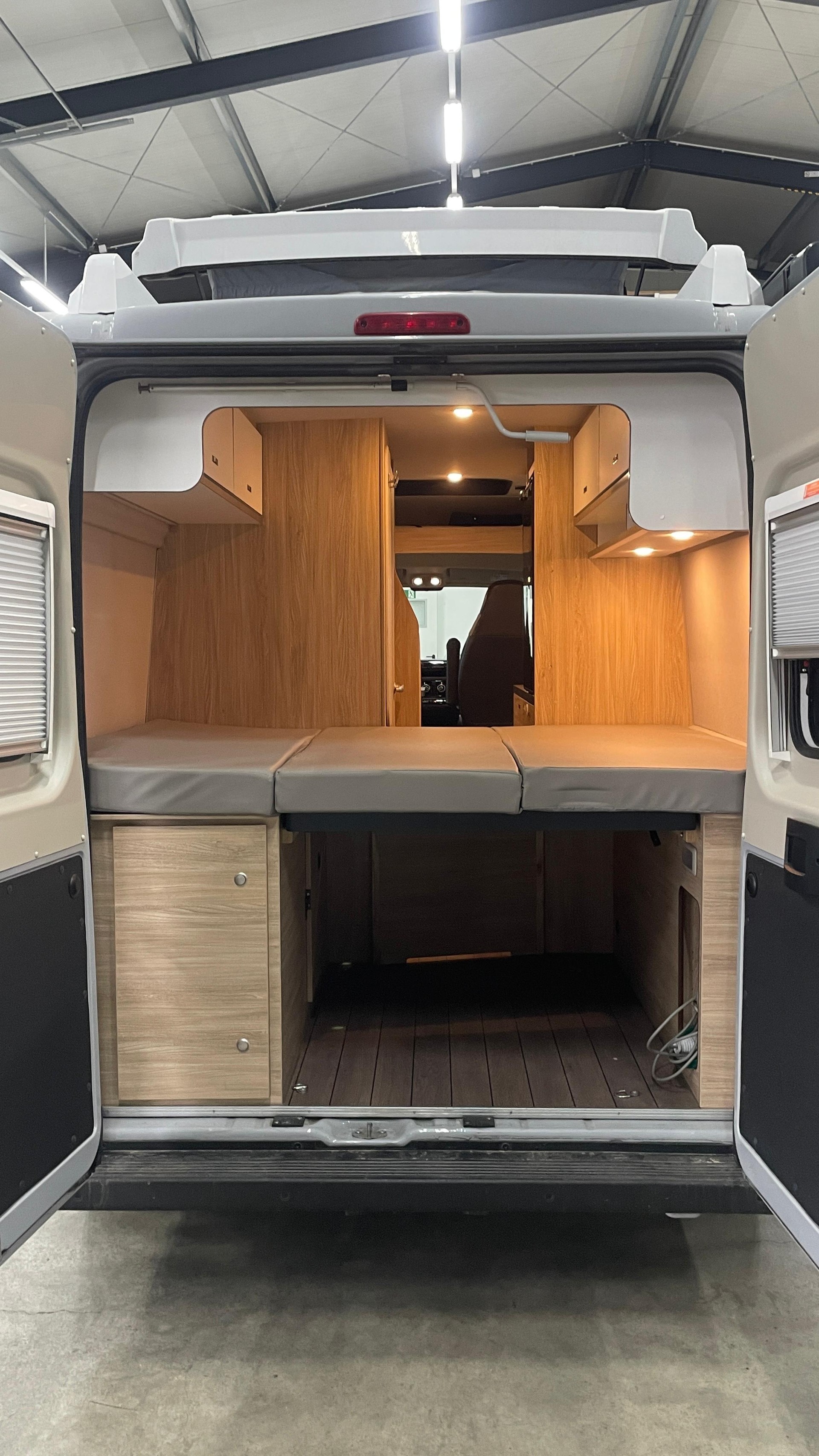 FIAT 2024 Fiat Ducato Weinsberg Carabus | Schaltgetriebe | Aufstelldach-image-8