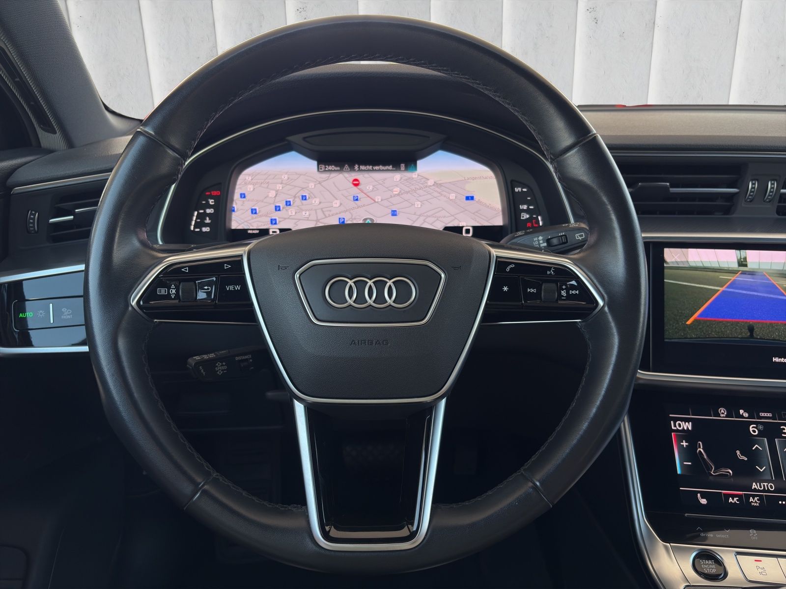 AUDI A6 Avant 45 TFSI Sport S-tronic quattro-image-10