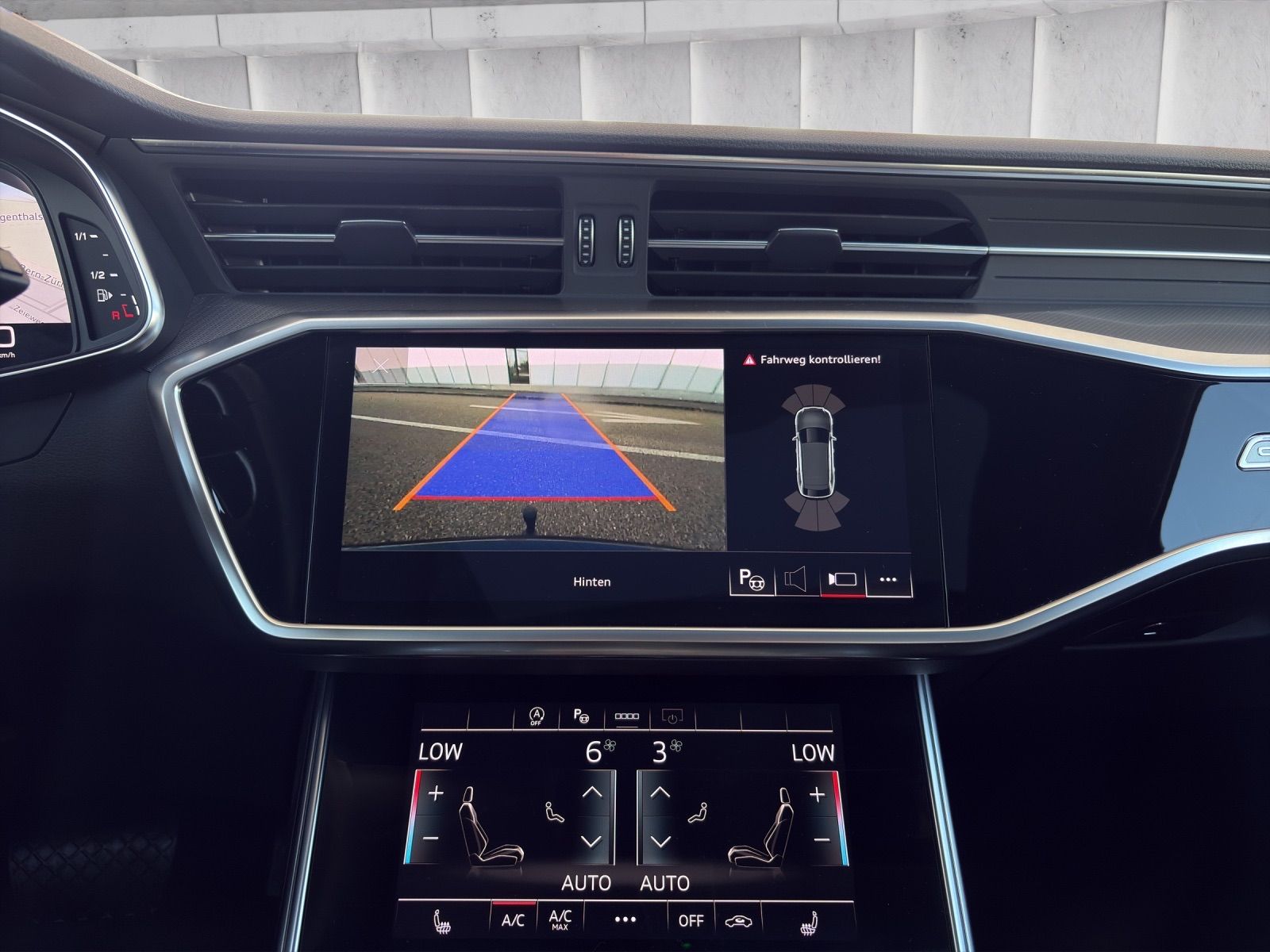 AUDI A6 Avant 45 TFSI Sport S-tronic quattro-image-24