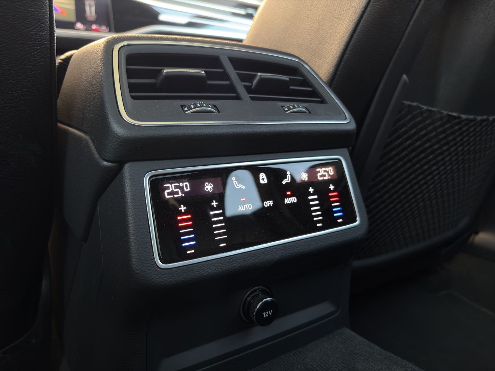 AUDI A6 Avant 45 TFSI Sport S-tronic quattro-image-29