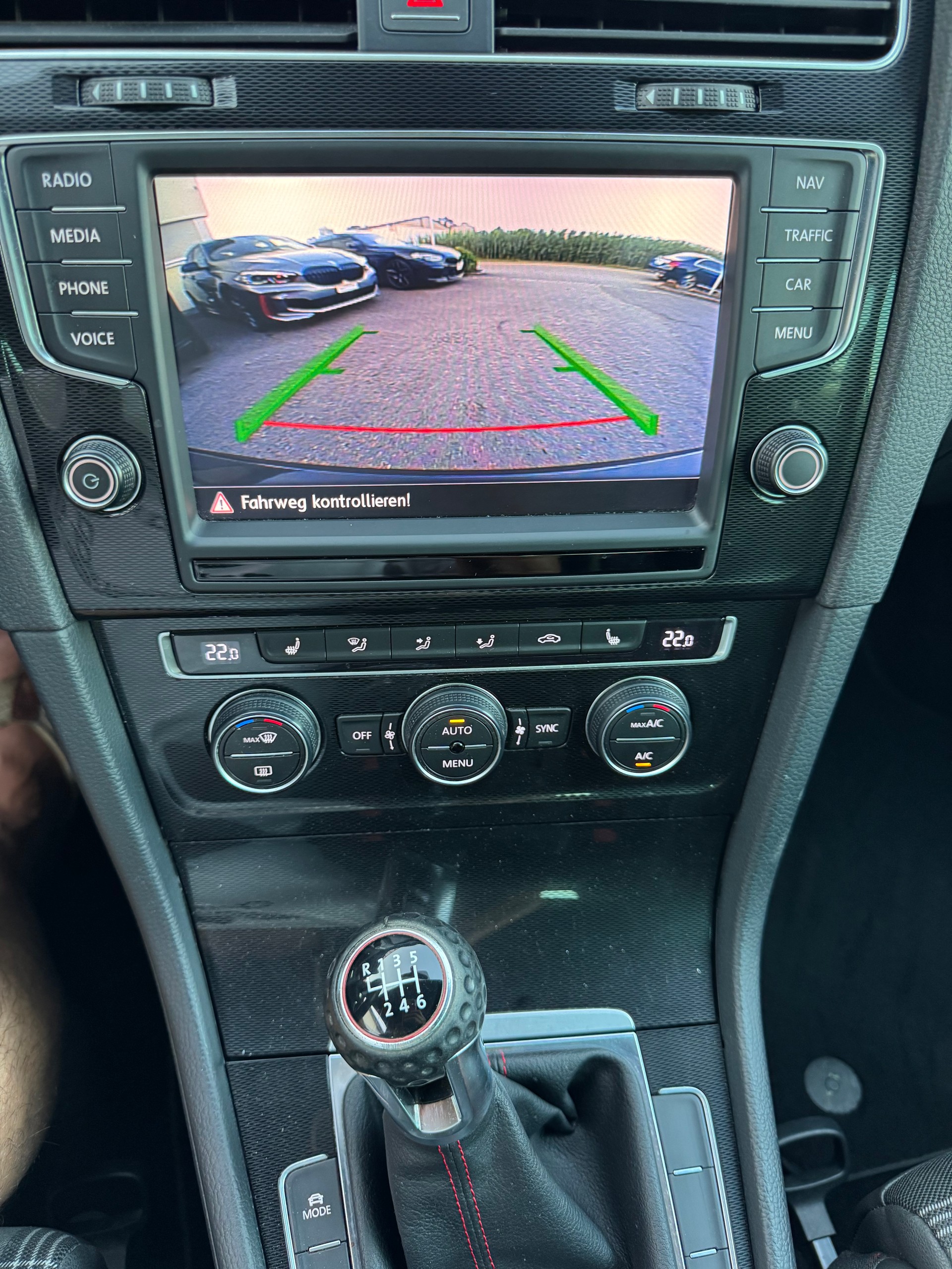 VW Golf 2.0 TSI GTI-image-9