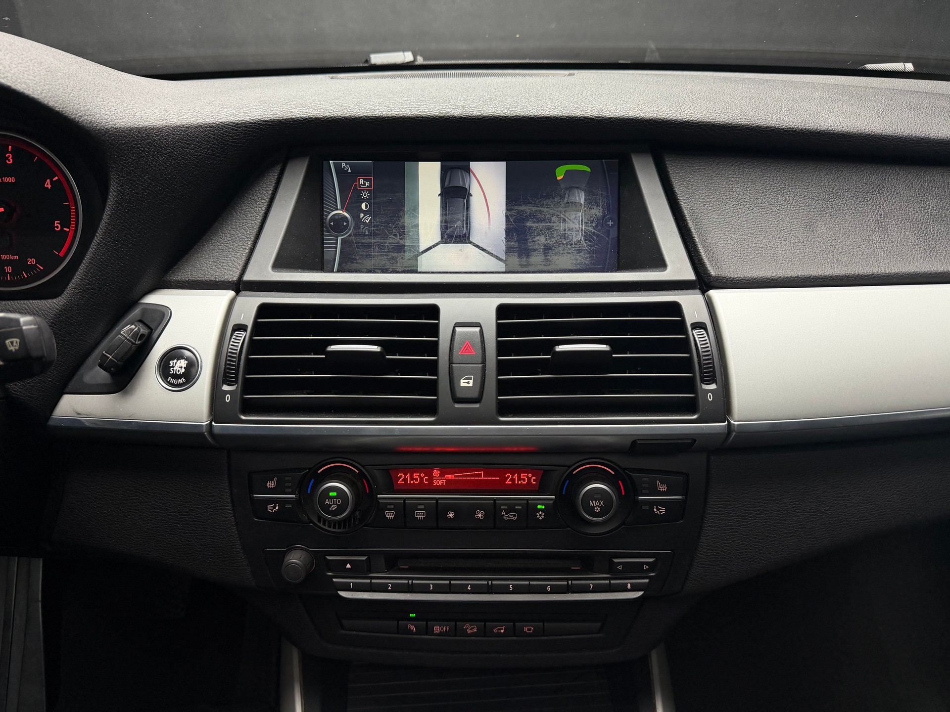 BMW X5 xDrive 30d Steptronic • ab MfK-image-14