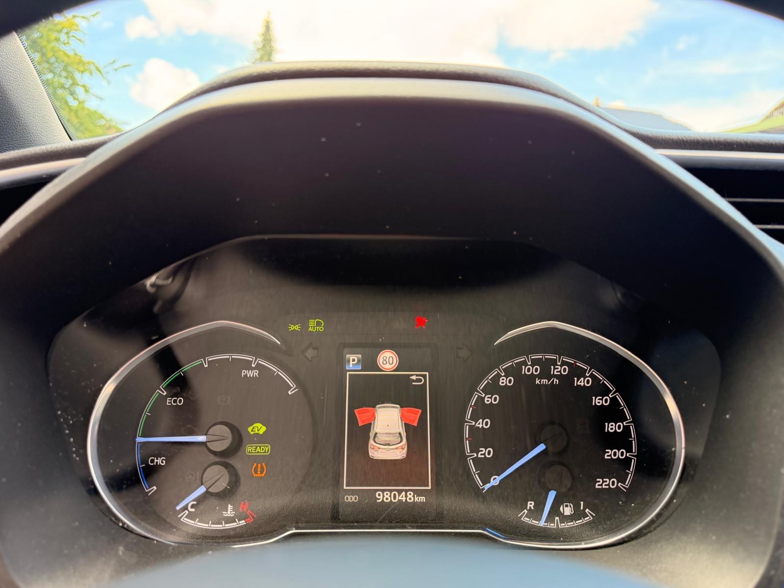 TOYOTA Yaris 1.5 VVT-i Hybrid Comfort e-CVT-image-15