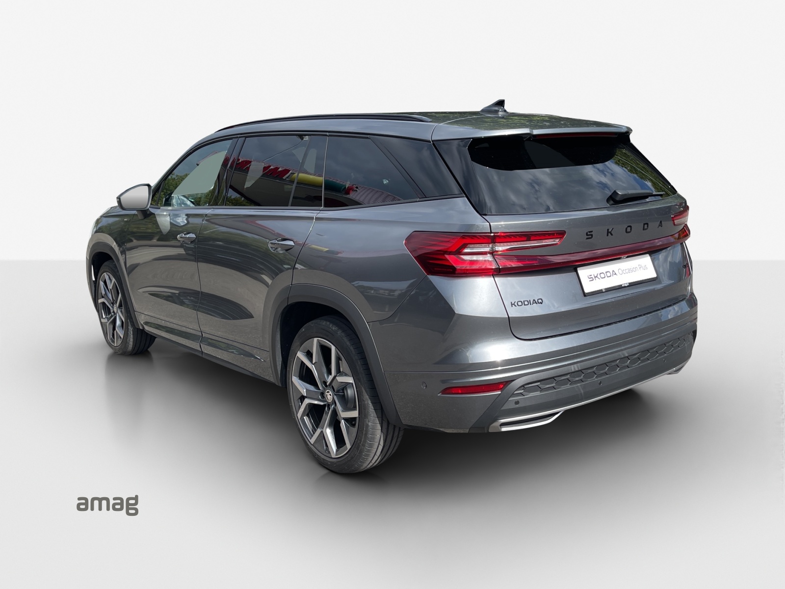 SKODA Kodiaq 2.0 TSI Sportline 4x4-image-2