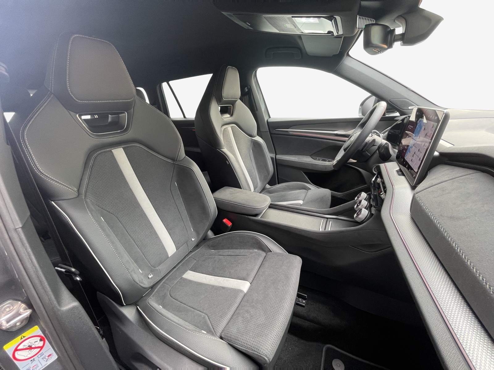 SKODA Kodiaq 2.0 TSI Sportline 4x4-image-14