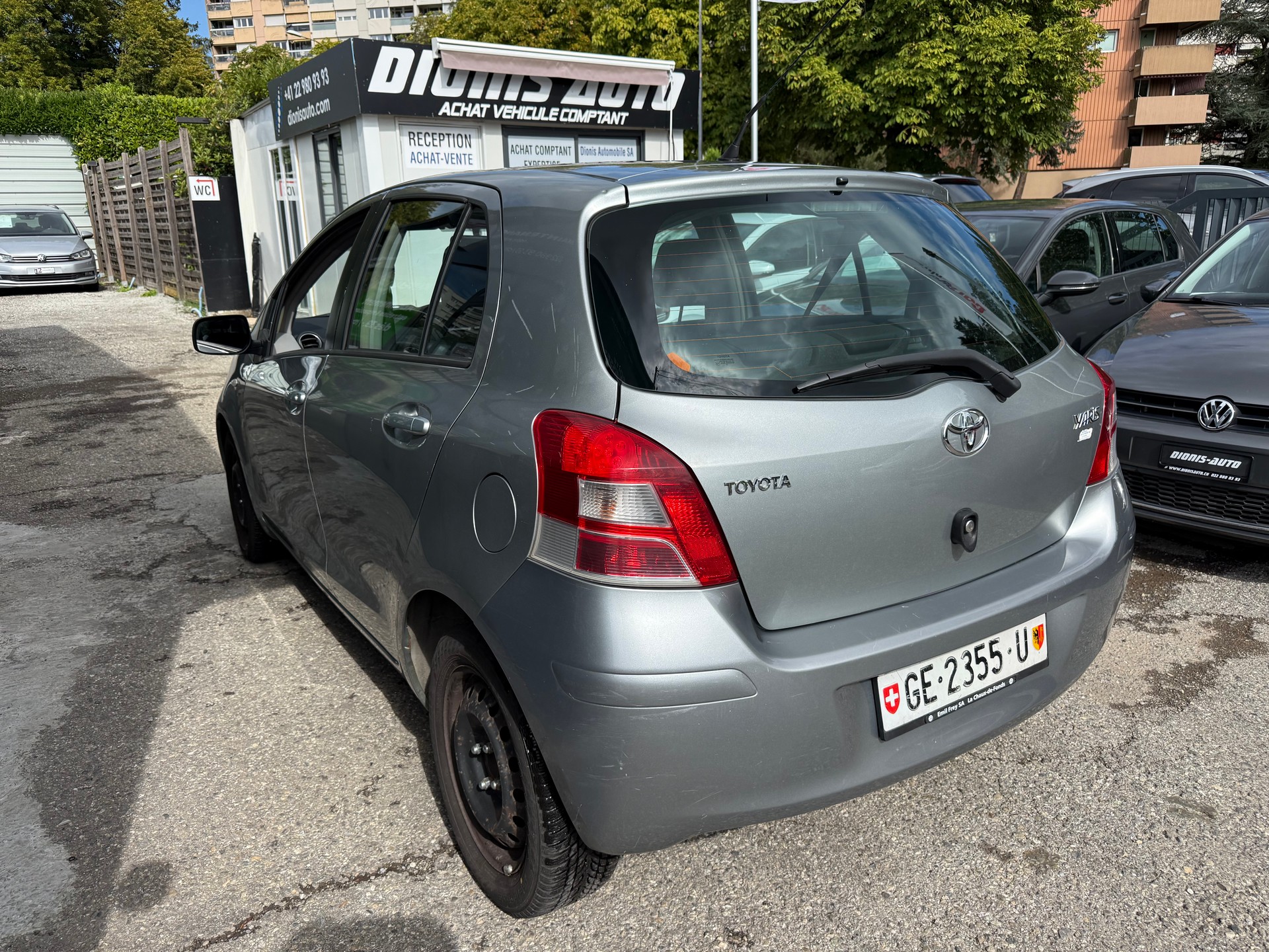 TOYOTA Yaris 1.33 Linea Luna-image-2