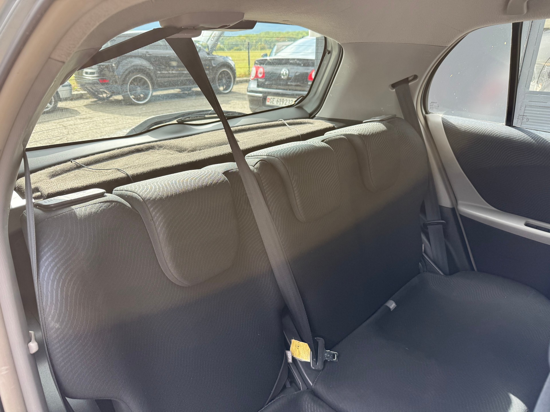 TOYOTA Yaris 1.33 Linea Luna-image-8
