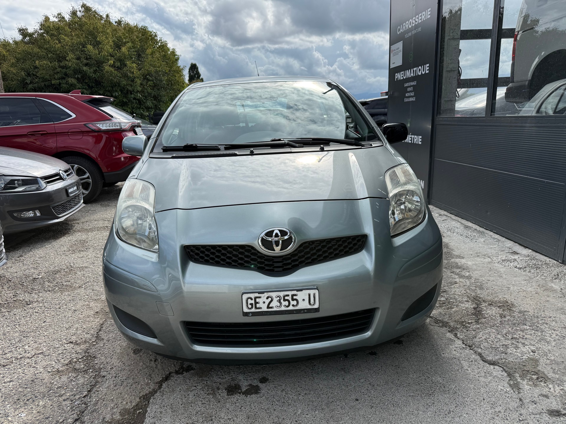 TOYOTA Yaris 1.33 Linea Luna-image-1