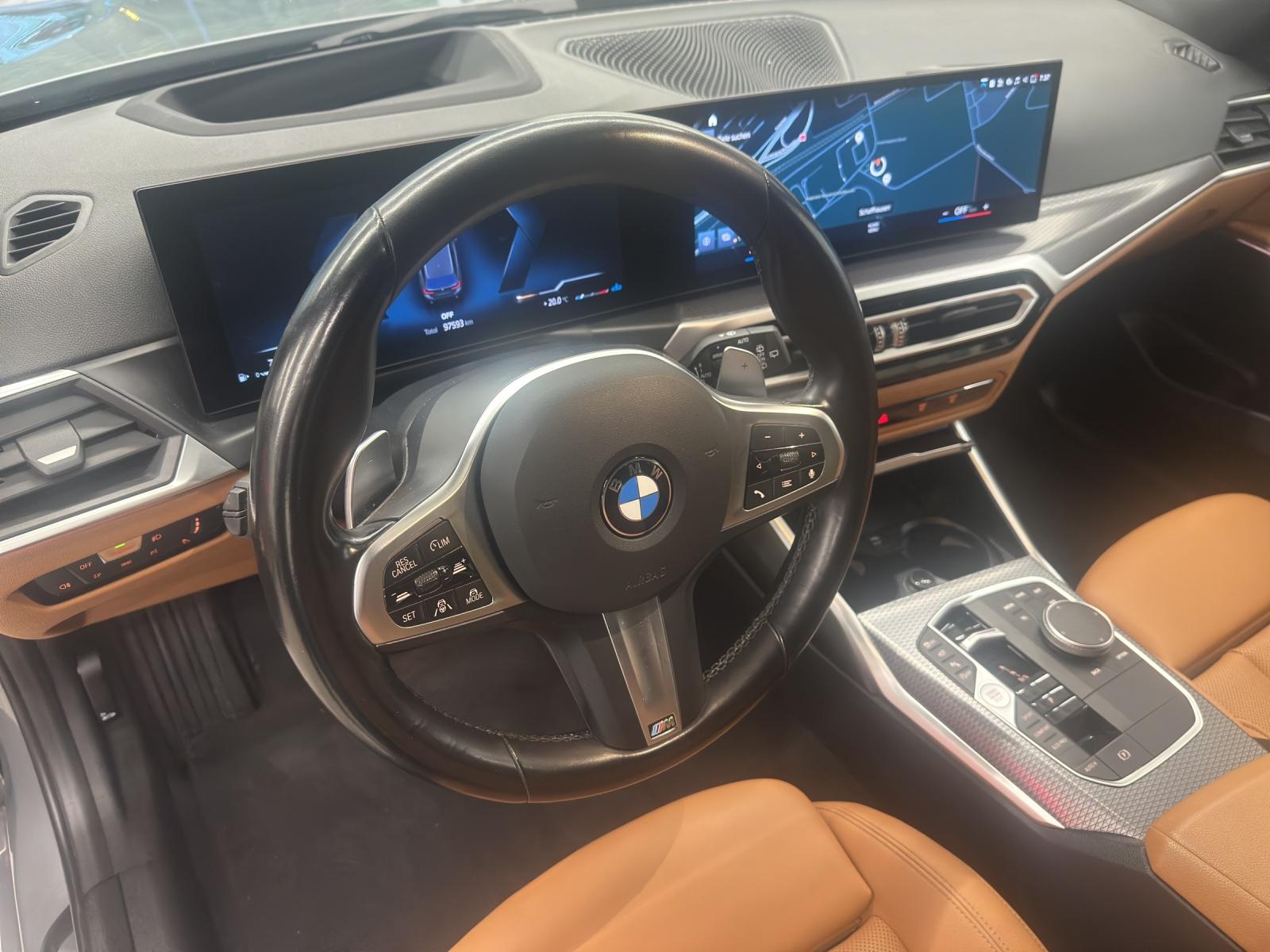 BMW 330i xDrive Touring M AERODYNAMIKPAKET-image-13