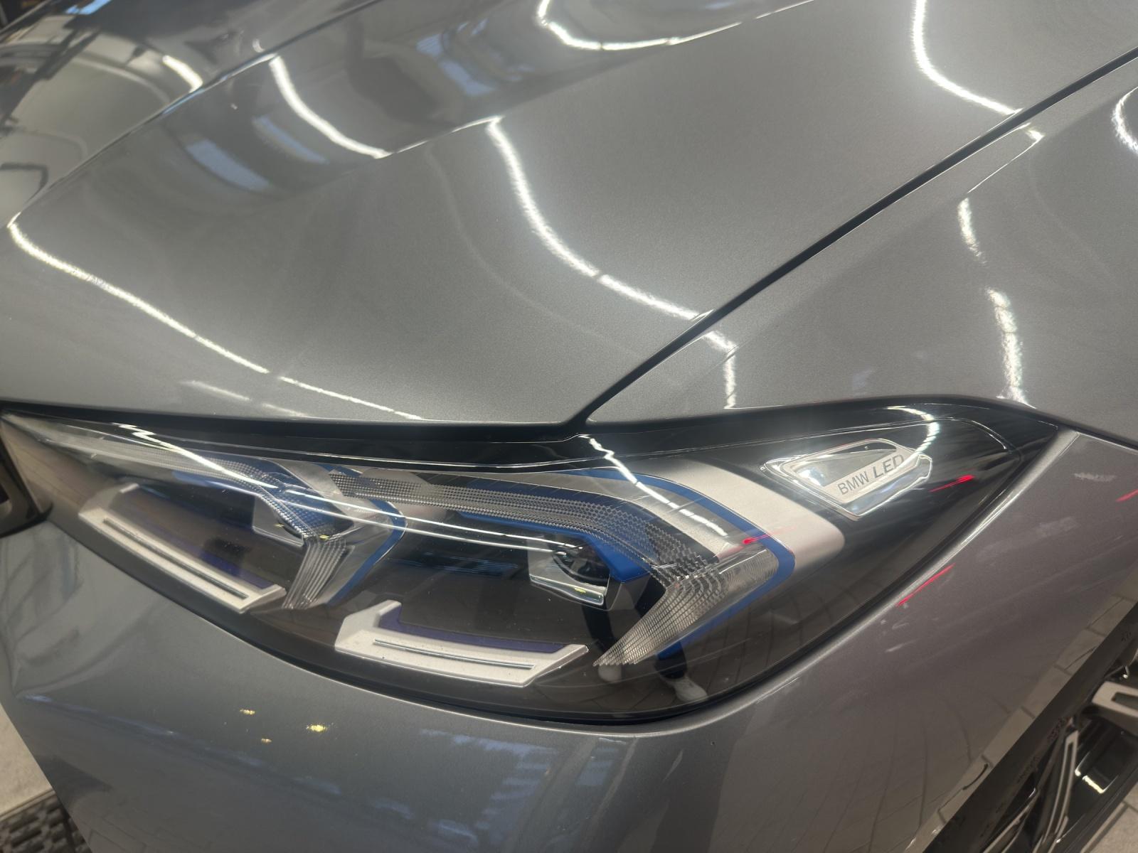 BMW 330i xDrive Touring M AERODYNAMIKPAKET-image-21