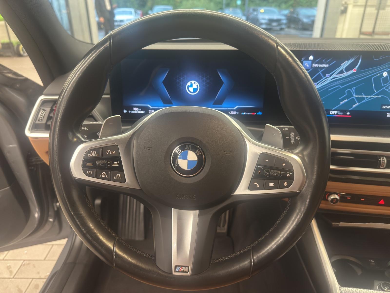 BMW 330i xDrive Touring M AERODYNAMIKPAKET-image-10