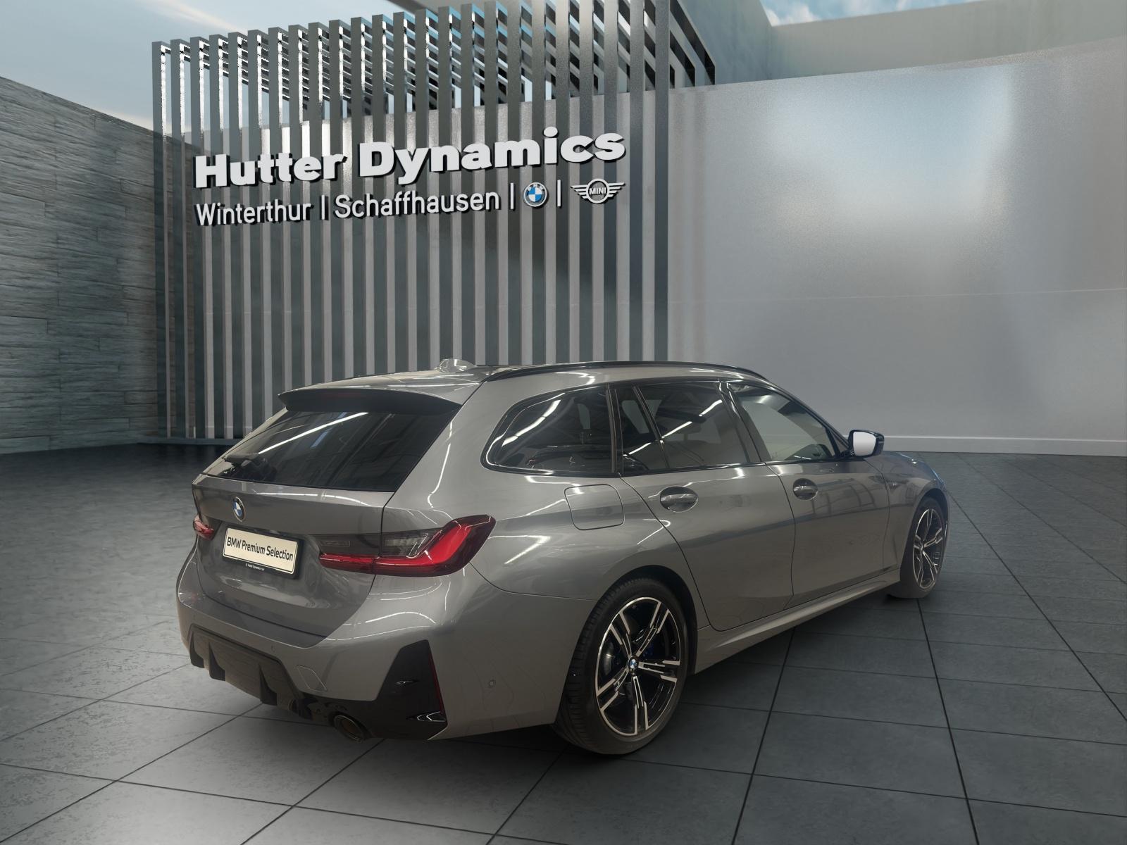 BMW 330i xDrive Touring M AERODYNAMIKPAKET-image-4