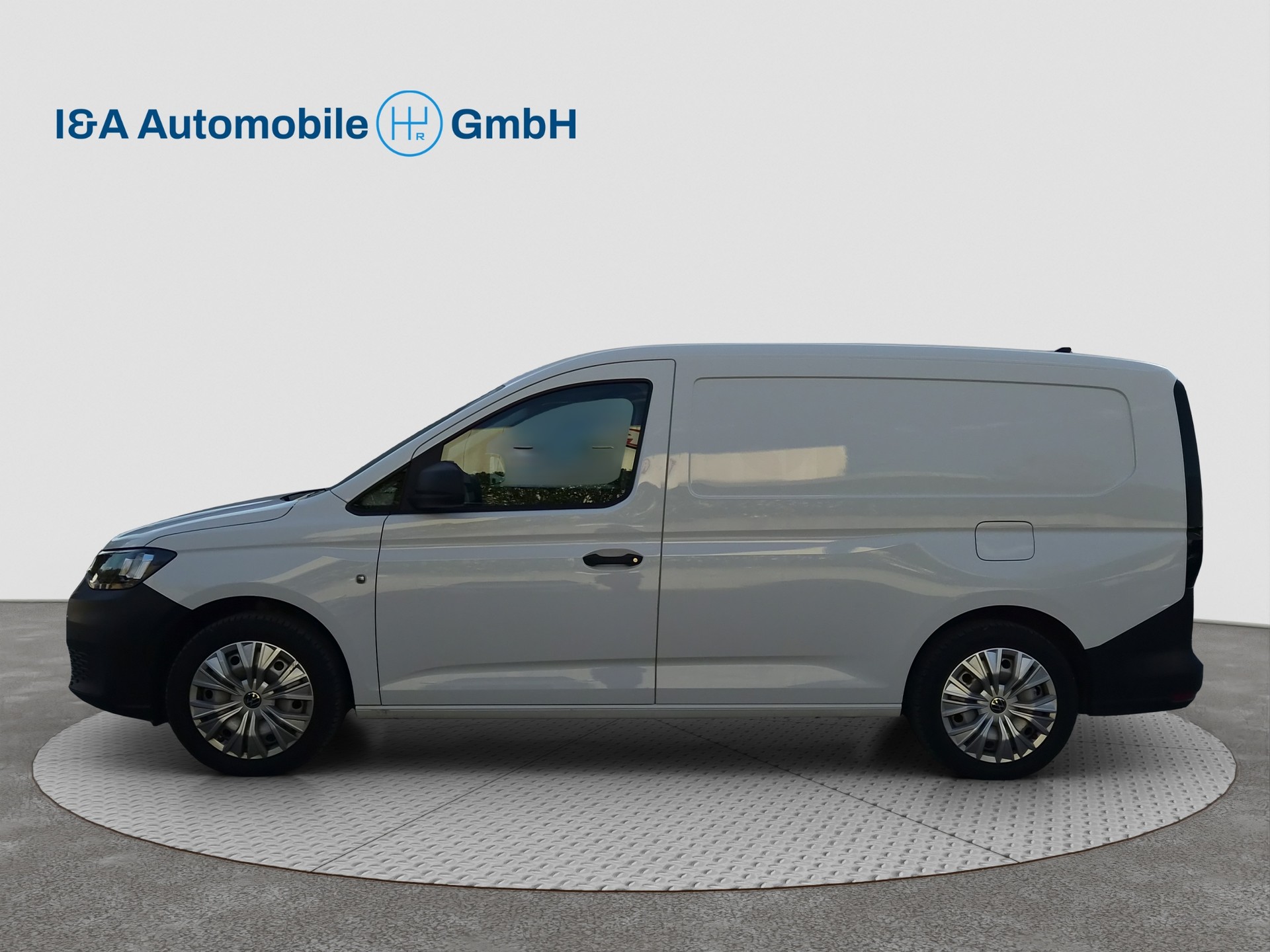 VW Caddy Cargo 2.0TDI Maxi 4Motion-image-2