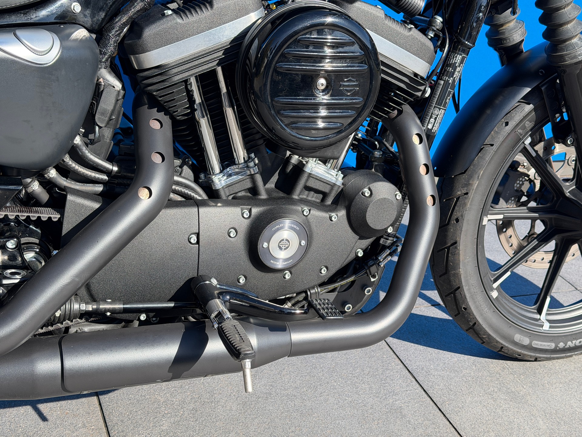 HARLEY-DAVIDSON XL 883 N Sportster Iron ABS-image-5