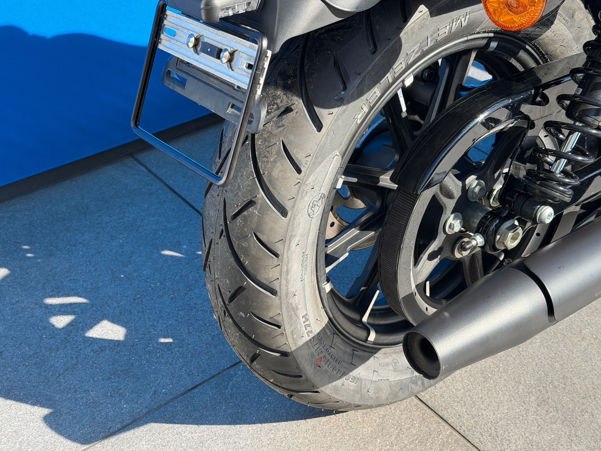 HARLEY-DAVIDSON XL 883 N Sportster Iron ABS-image-12