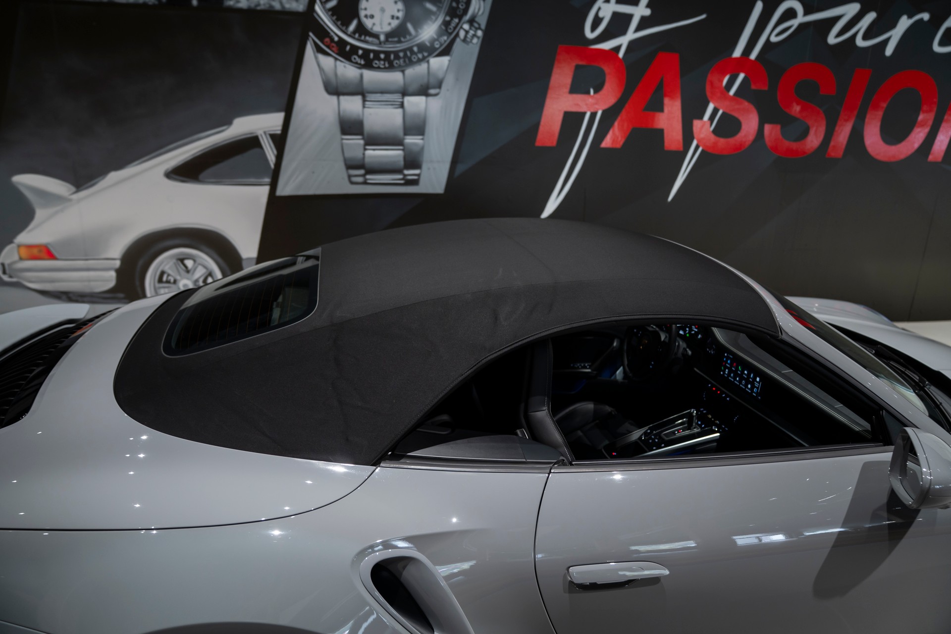 PORSCHE 911 Turbo S Cabriolet PDK-image-16