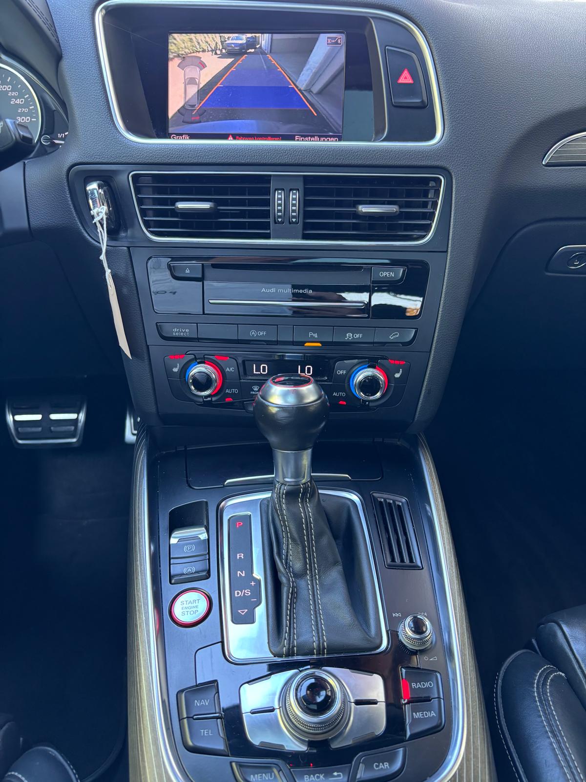AUDI SQ5 3.0 TDI quattro tiptronic-image-12