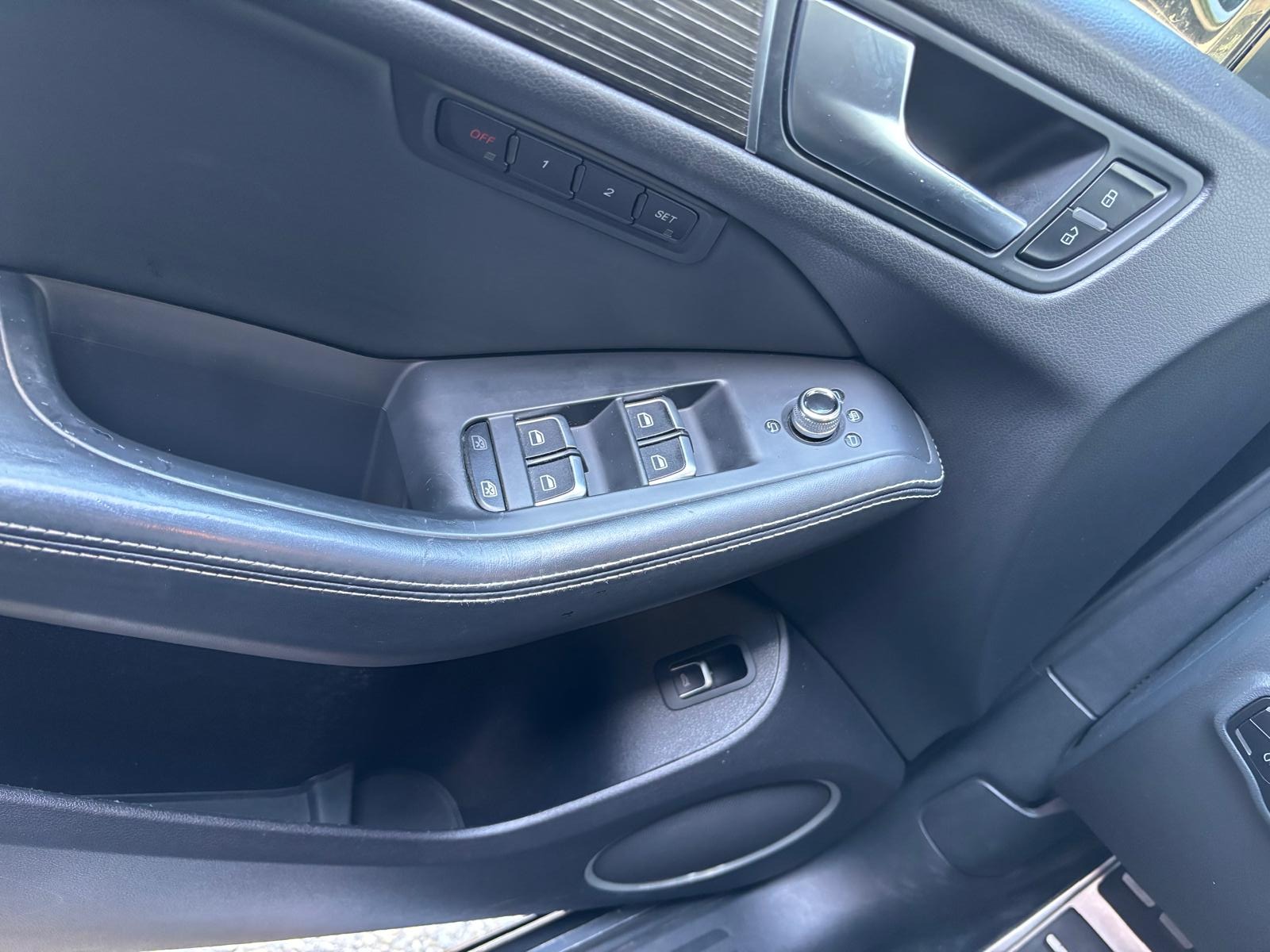 AUDI SQ5 3.0 TDI quattro tiptronic-image-13